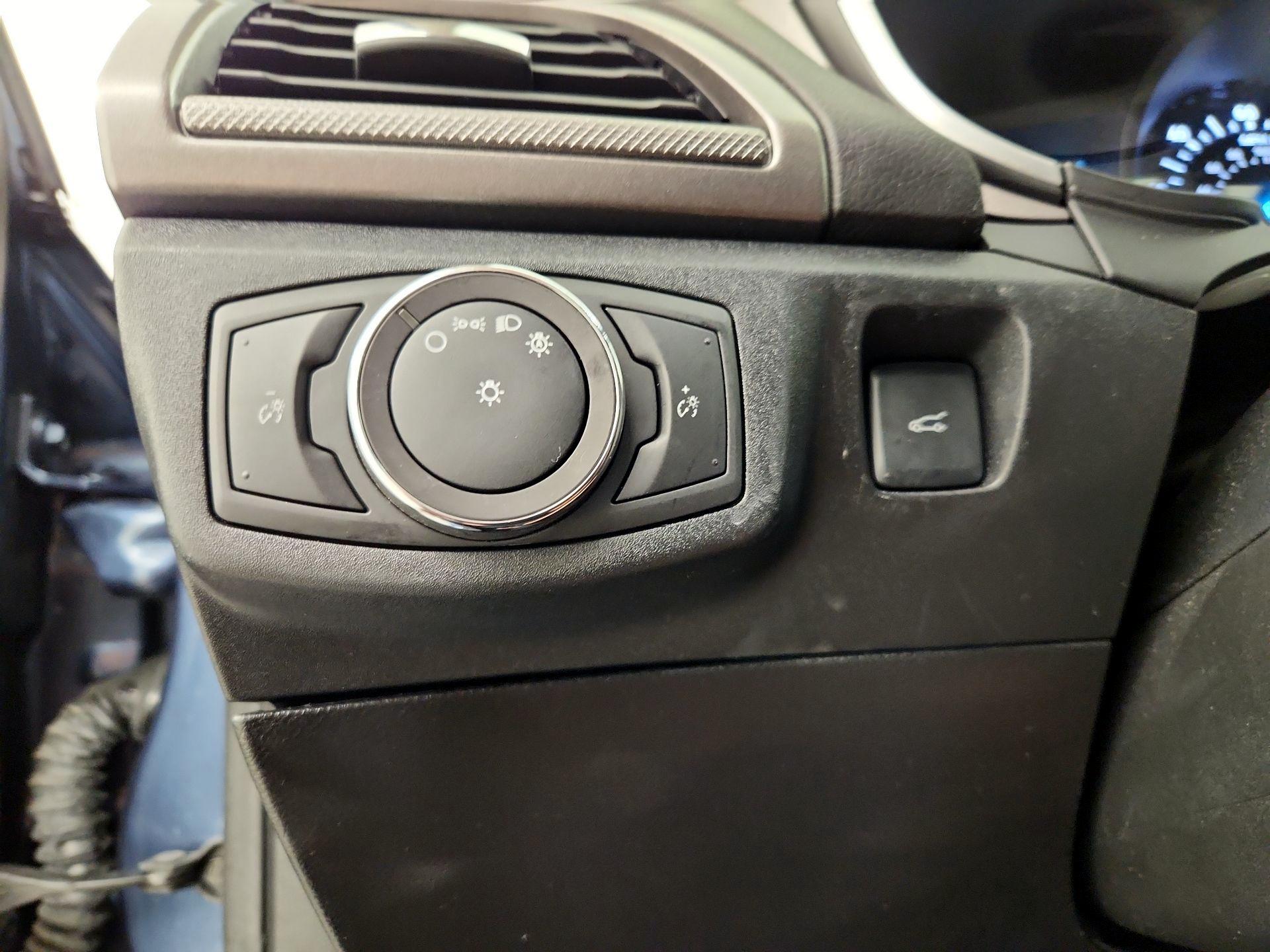 Thumbnail: 2019 Ford Fusion - 13