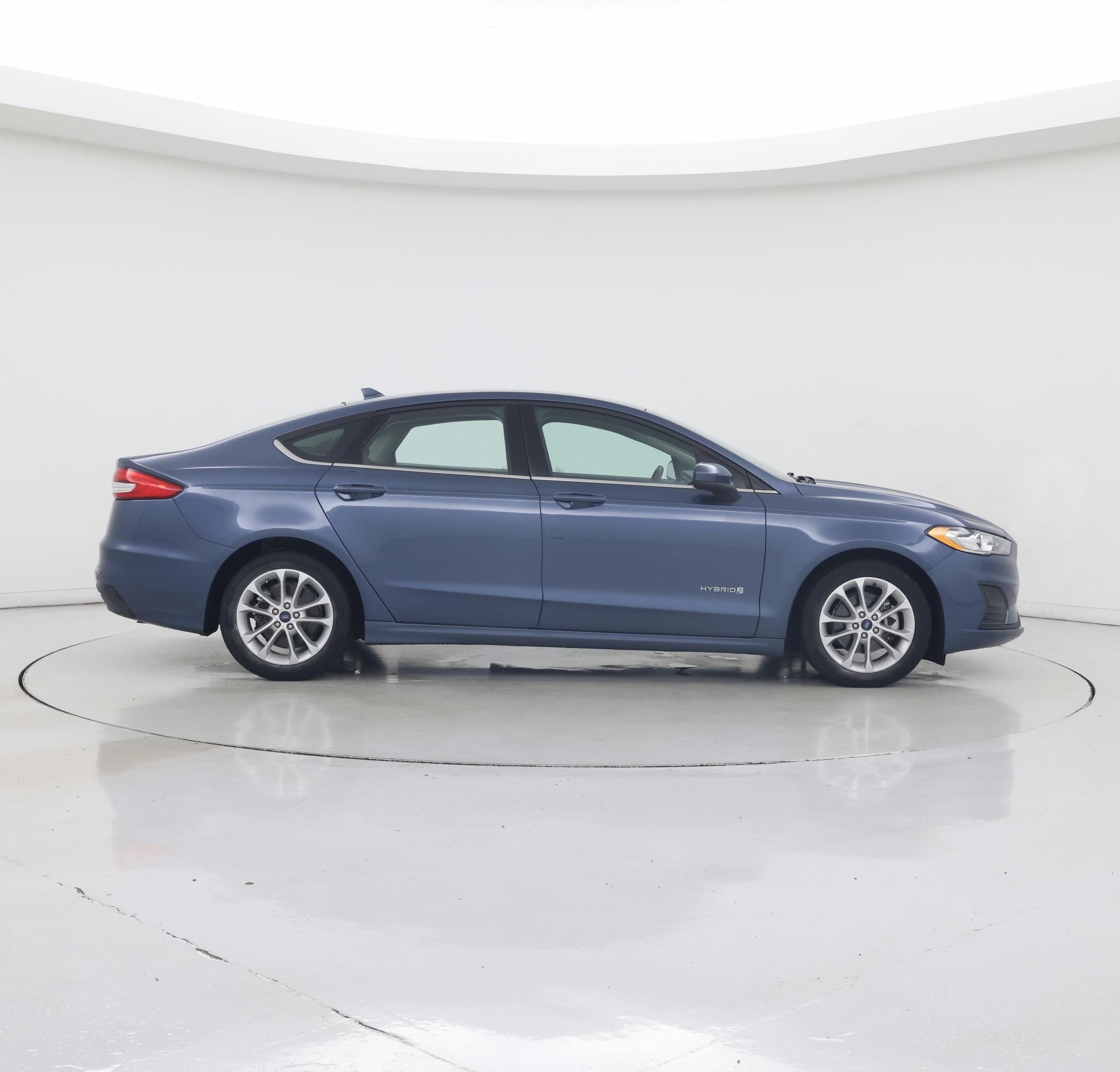Thumbnail: 2019 Ford Fusion - 7