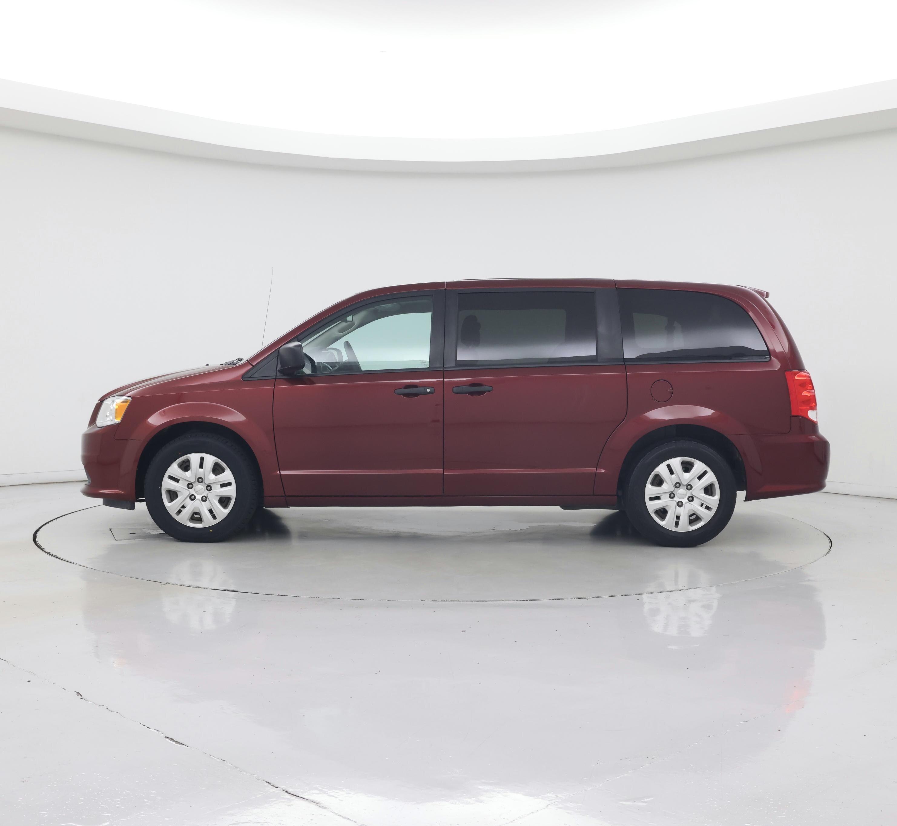 Thumbnail: 2020 Dodge Grand Caravan - 3