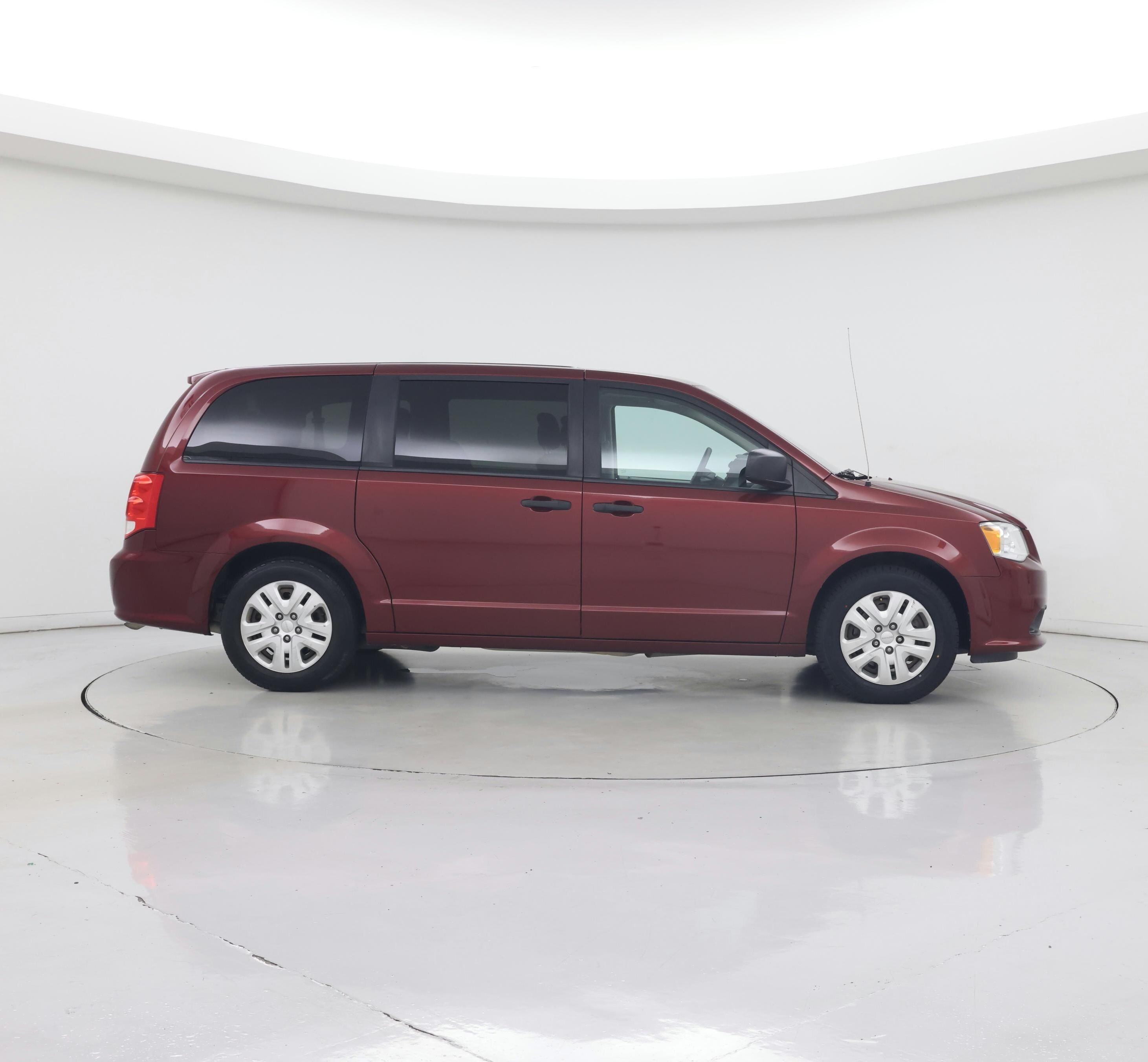 Thumbnail: 2020 Dodge Grand Caravan - 7