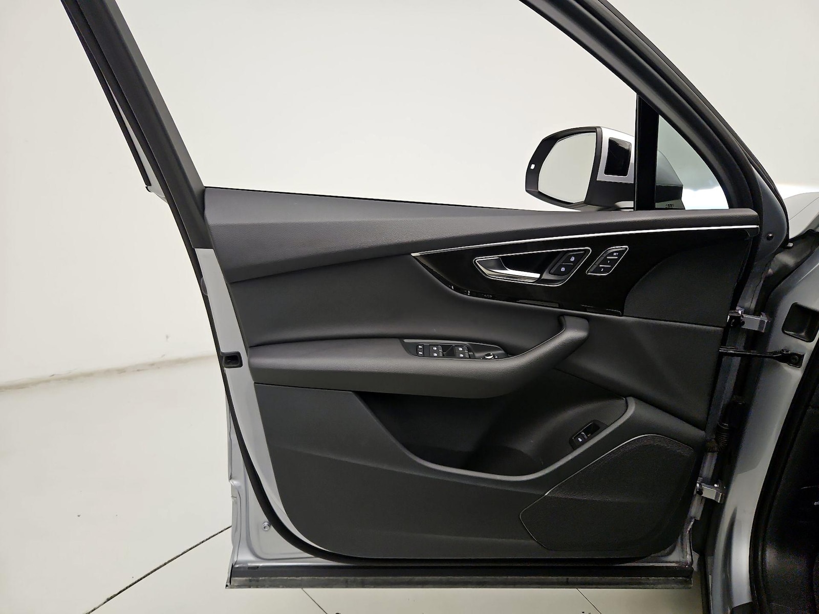 2022 Audi Q7 Premium - Photo 13