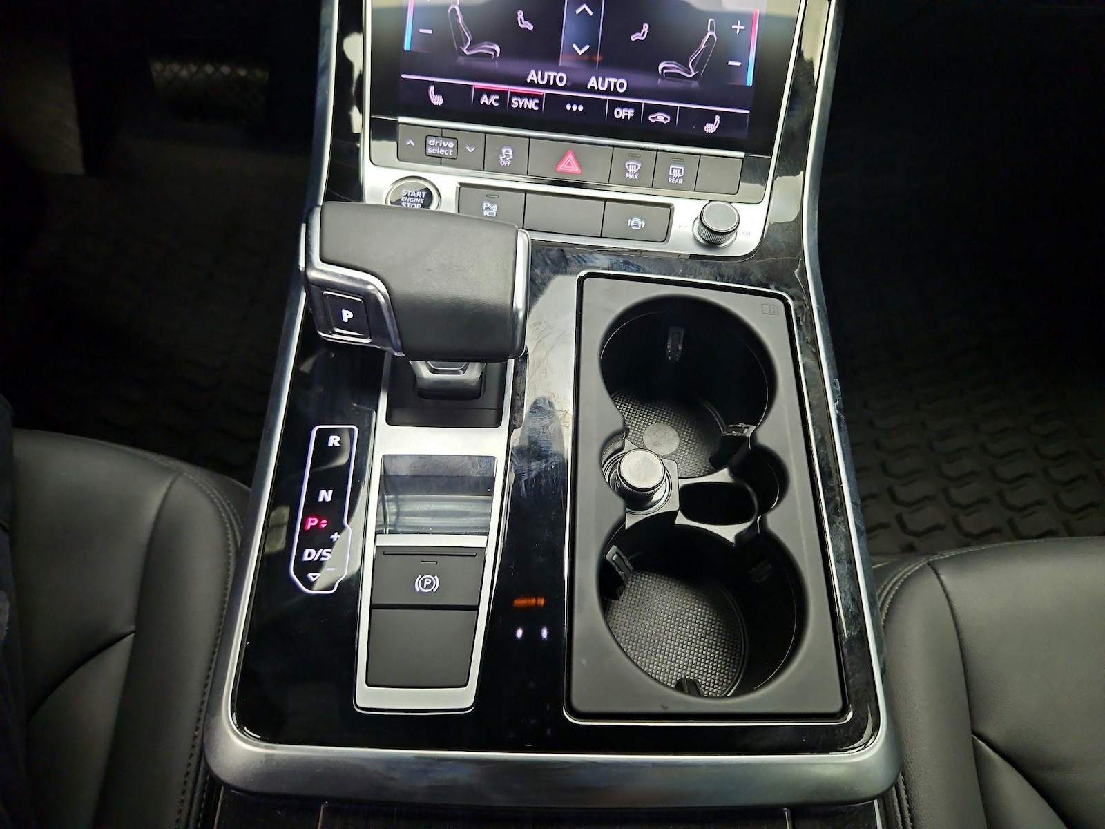 2022 Audi Q7 Premium - Photo 18