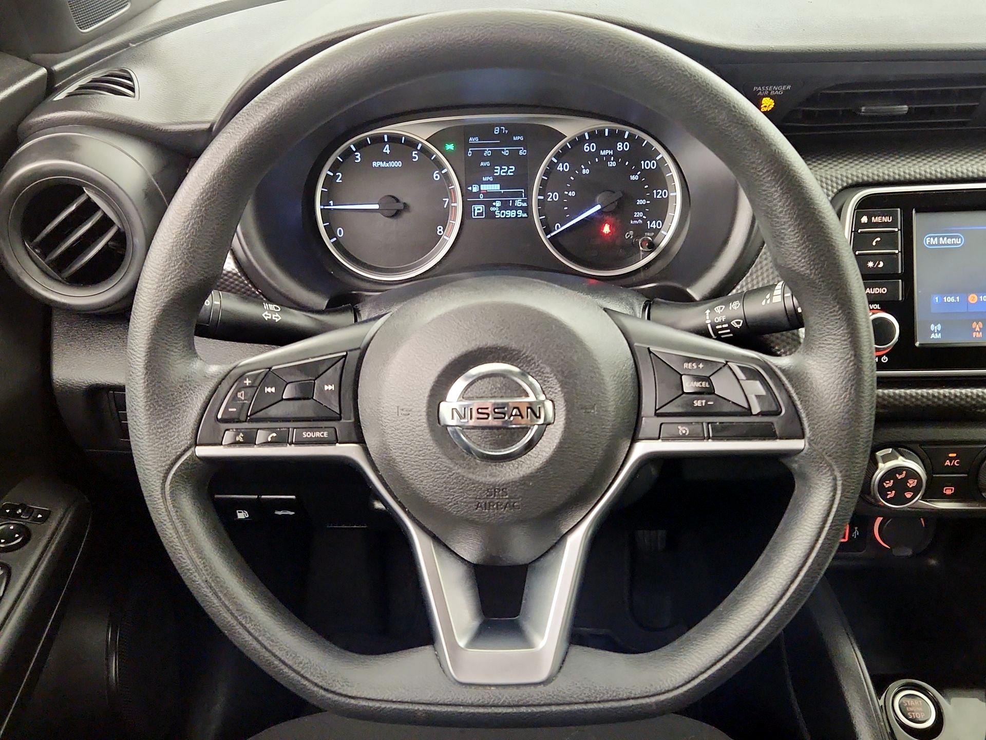Thumbnail: 2020 Nissan Kicks - 10
