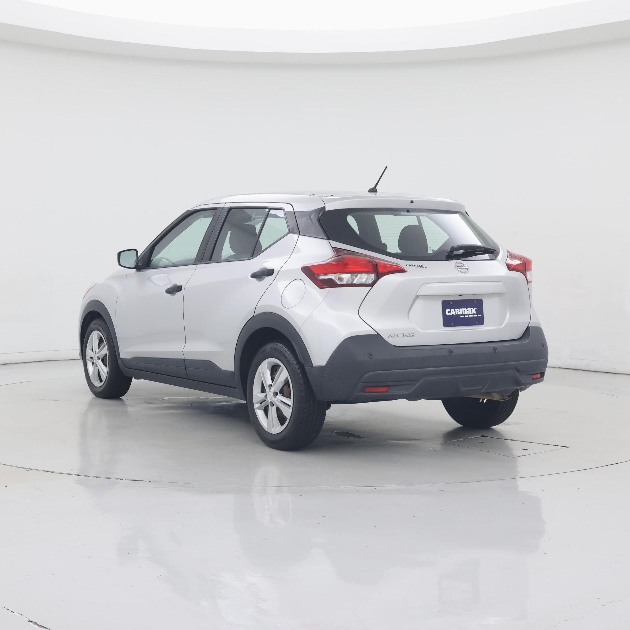 Thumbnail: 2020 Nissan Kicks - 2