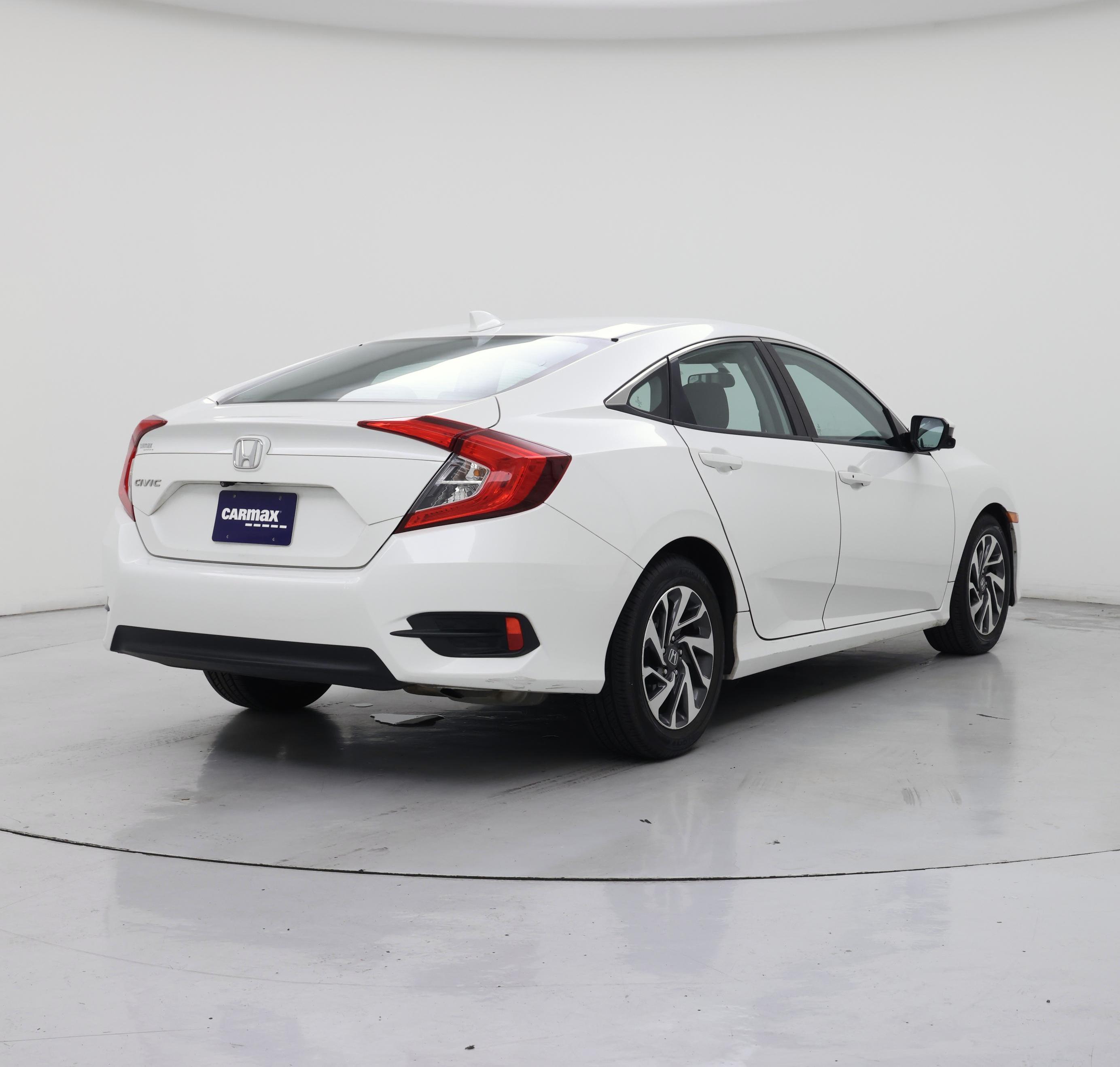 Thumbnail: 2018 Honda Civic - 8