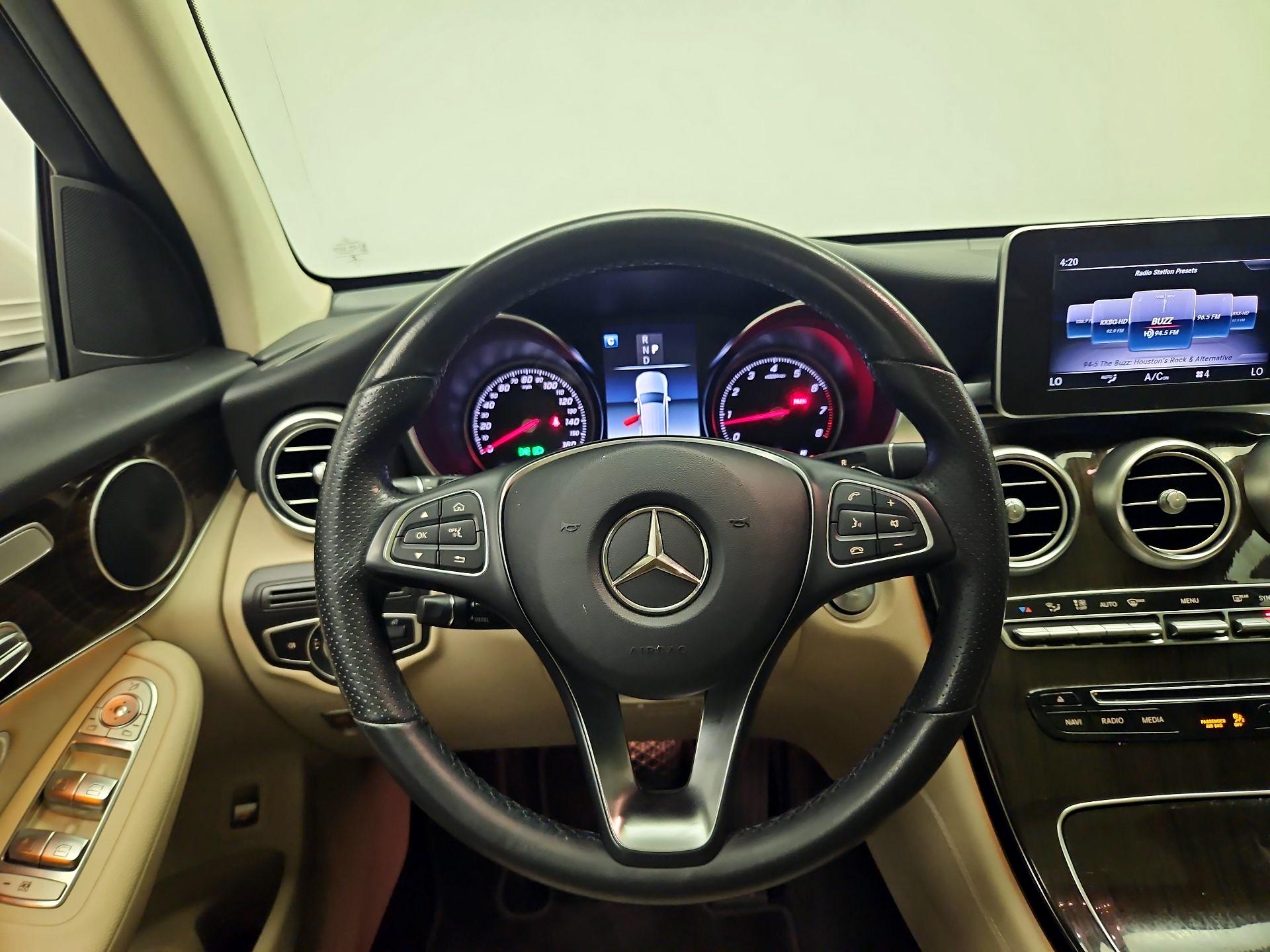 Thumbnail: 2019 Mercedes-Benz GLC - 10