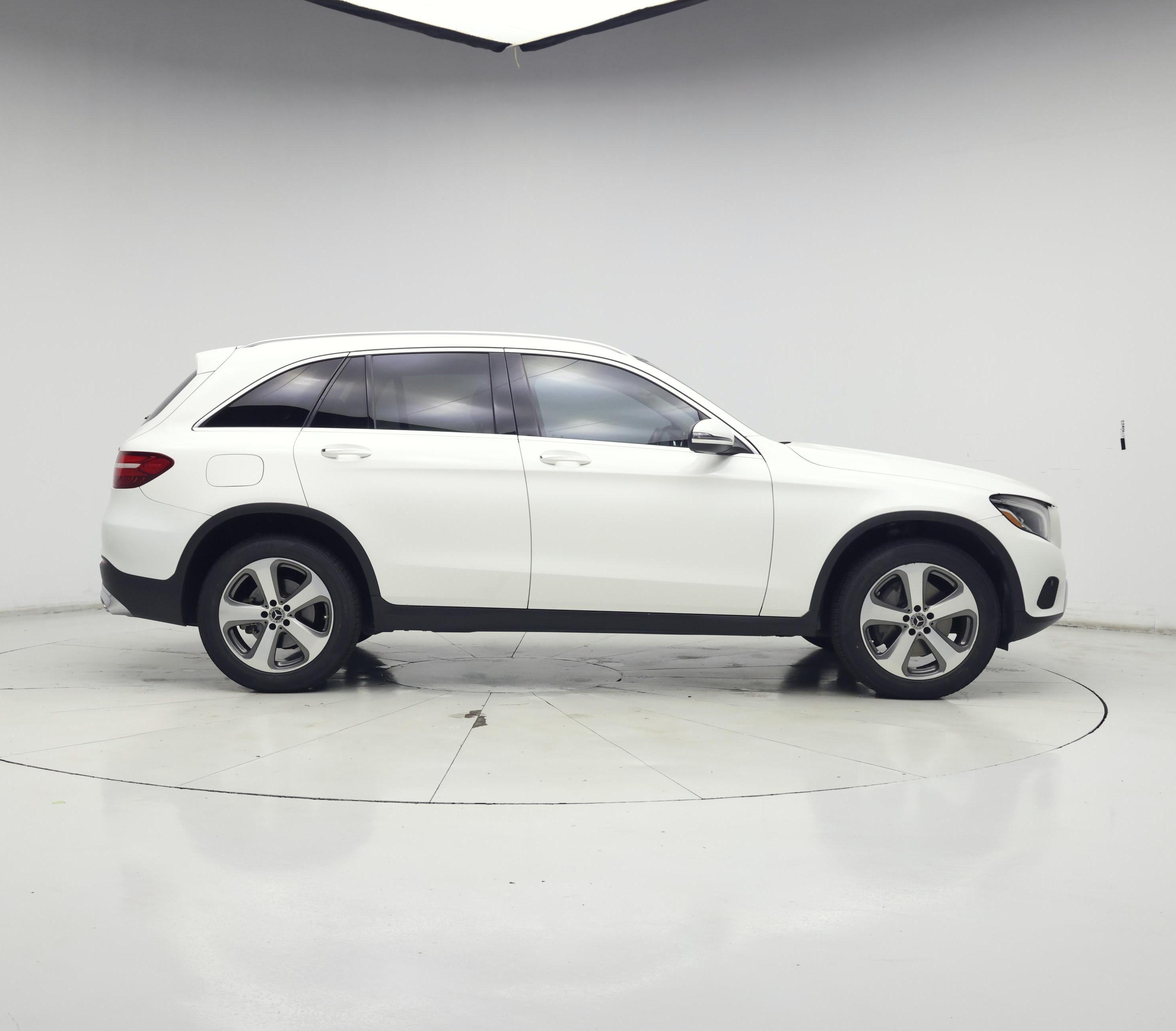 Thumbnail: 2019 Mercedes-Benz GLC - 7