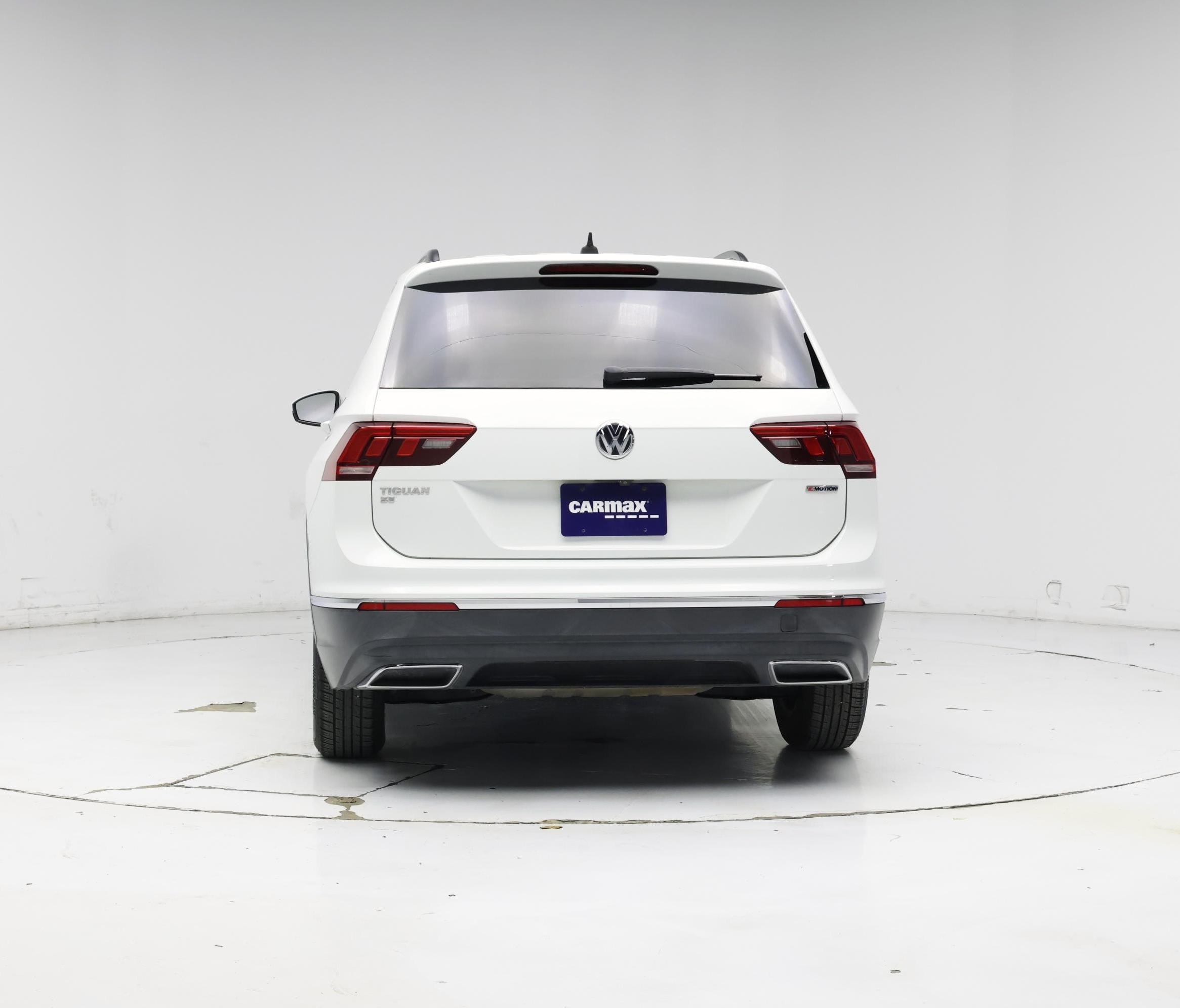 Thumbnail: 2021 Volkswagen Tiguan - 6