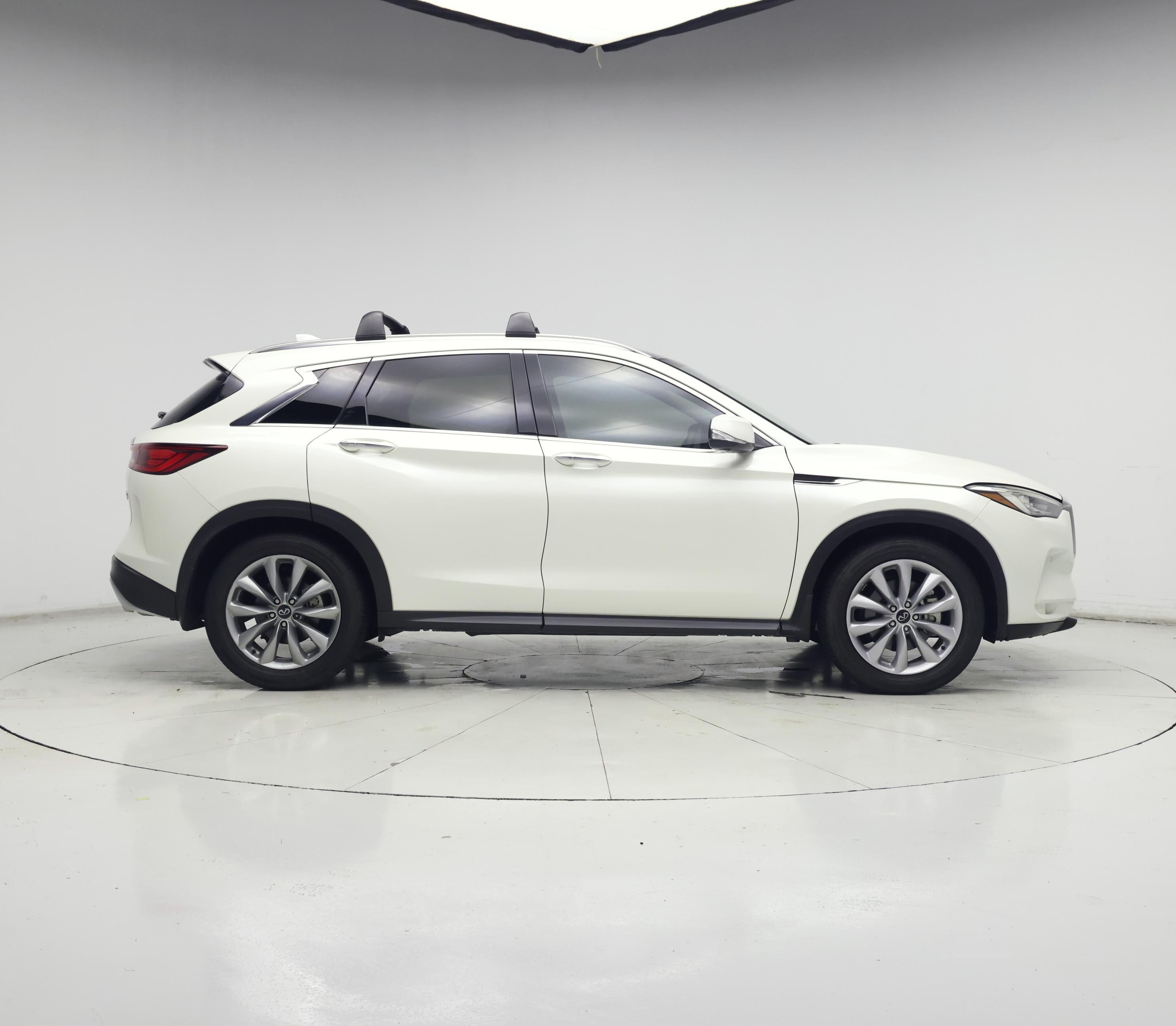 Thumbnail: 2022 INFINITI QX50 - 7