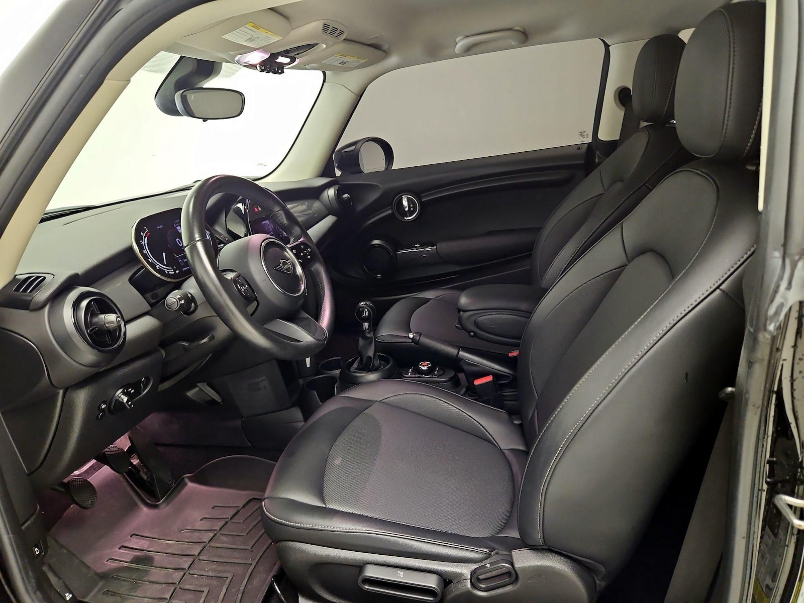2022 MINI Hardtop 2 Door Oxford Edition - Photo 12
