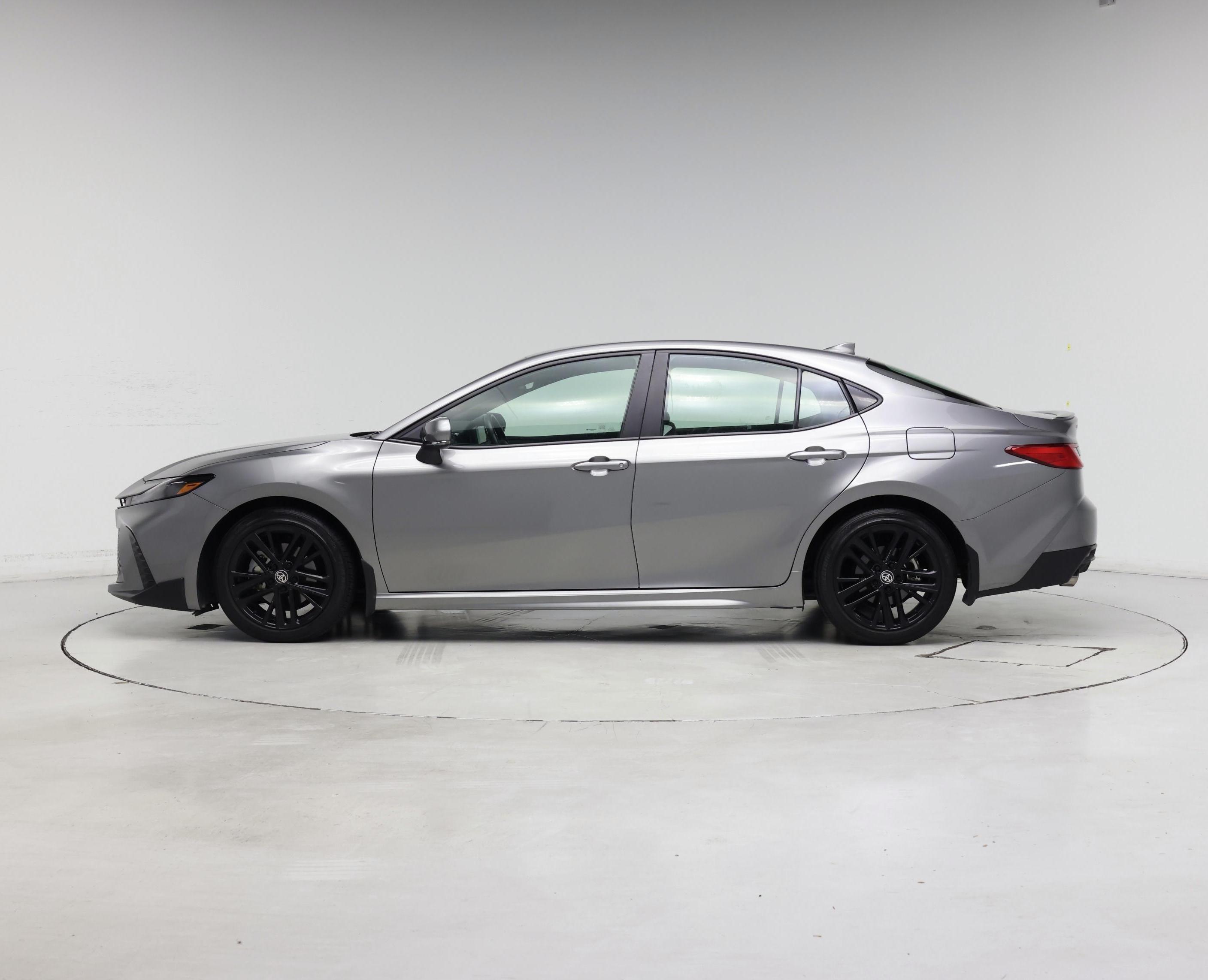Thumbnail: 2025 Toyota Camry - 3