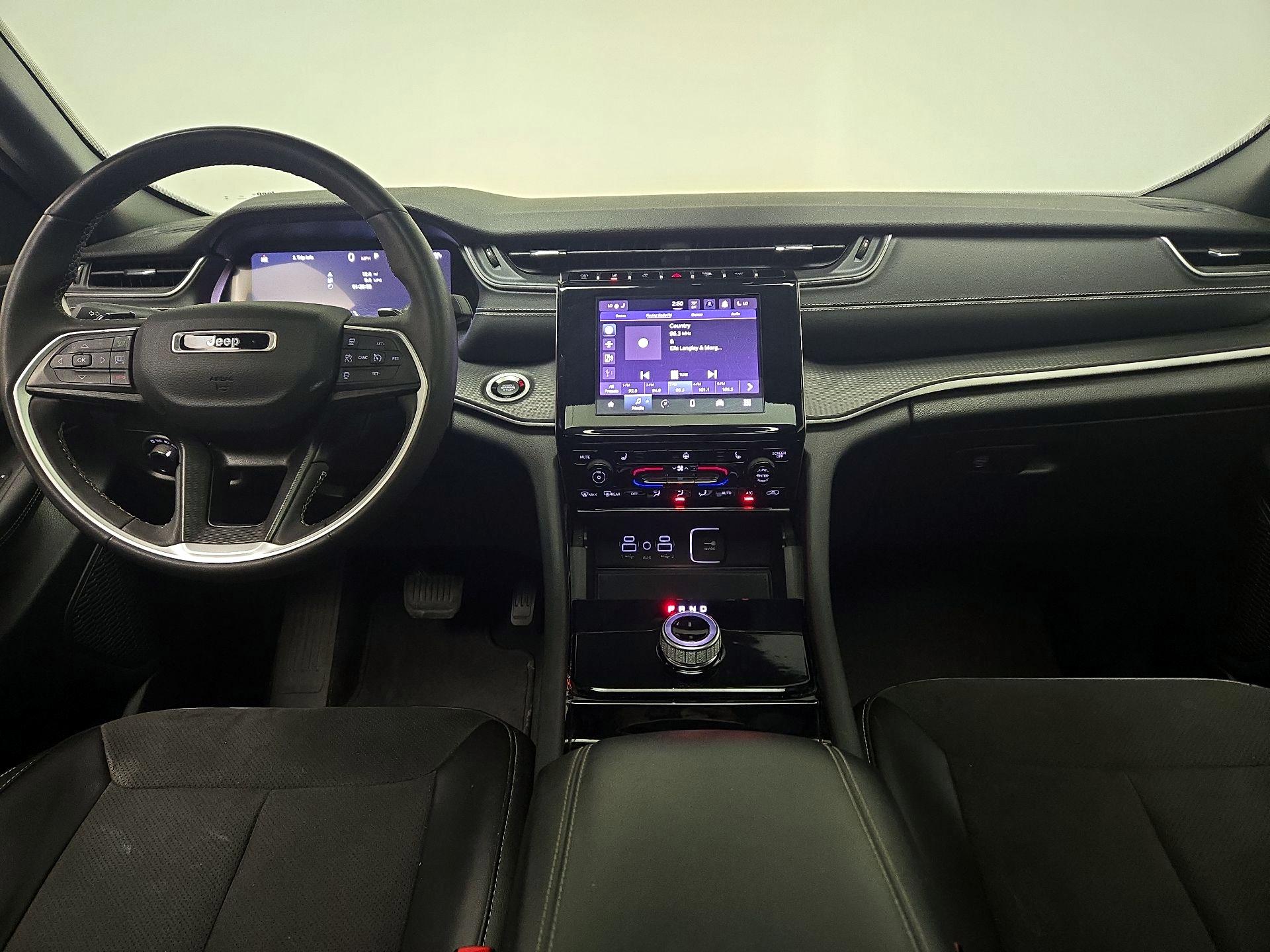 Thumbnail: 2023 Jeep Grand Cherokee - 9