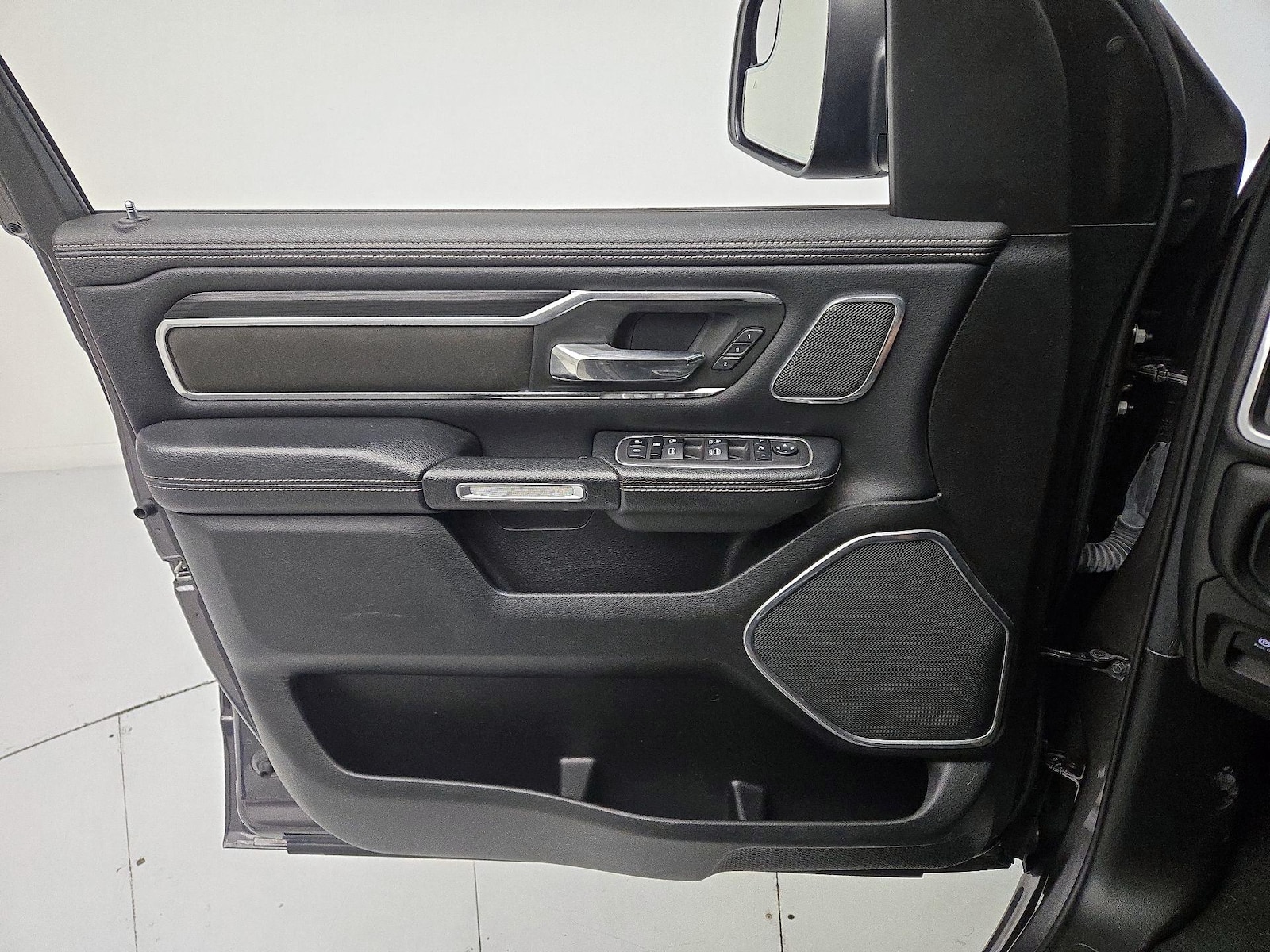 2023 RAM Ram 1500 Pickup Laramie - Photo 13