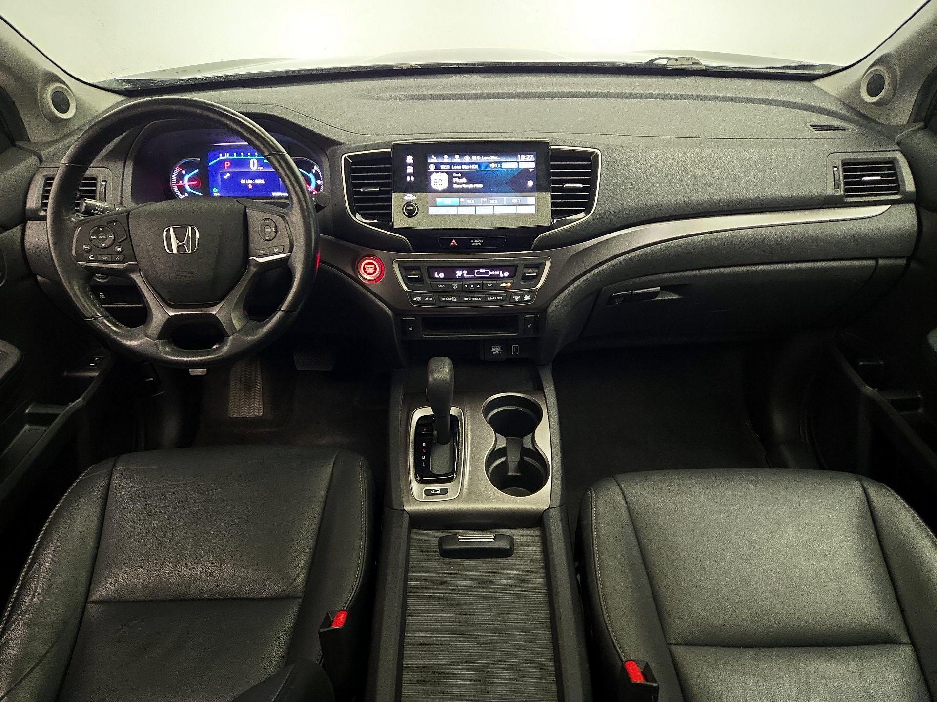 Thumbnail: 2019 Honda Pilot - 9