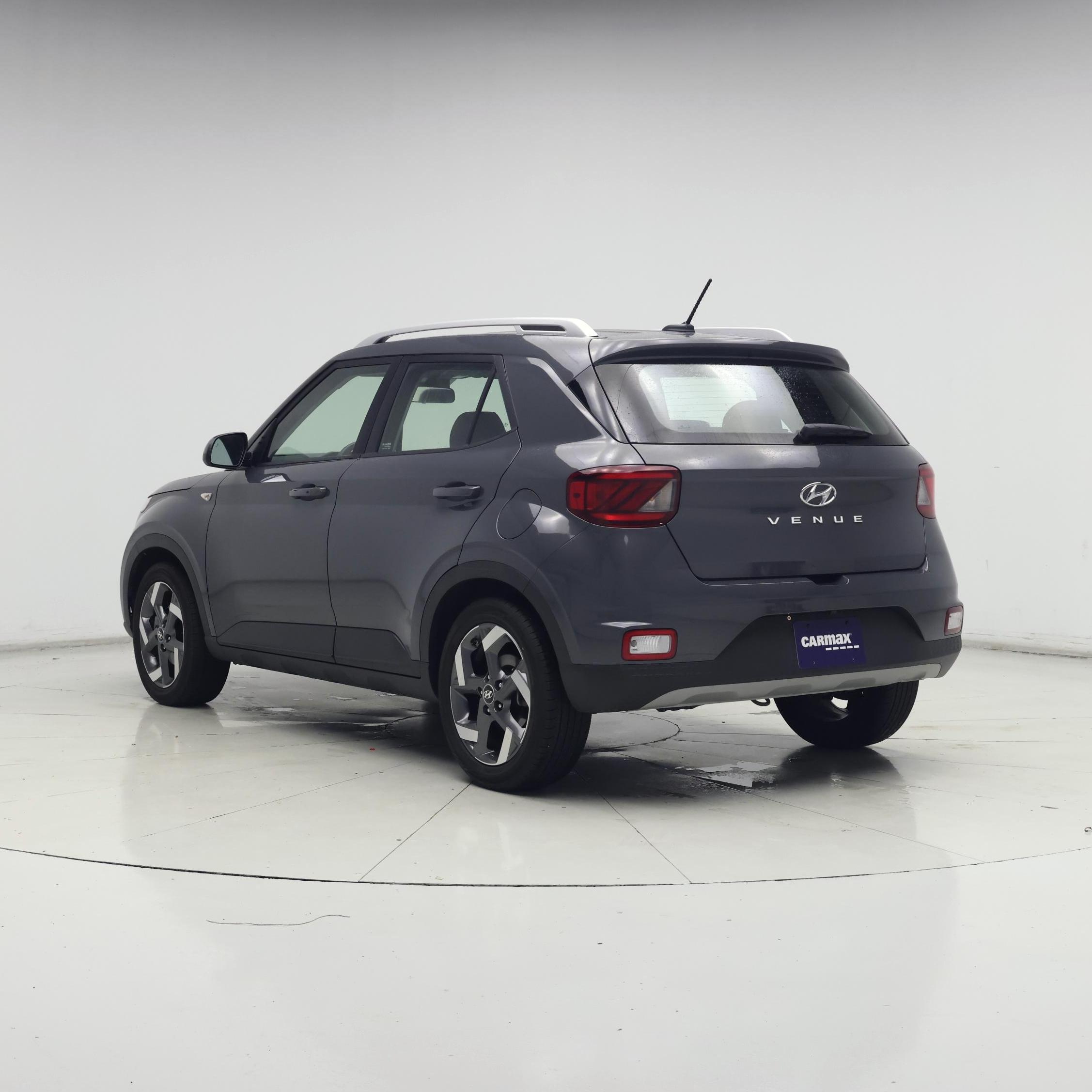 Thumbnail: 2025 Hyundai Venue - 2