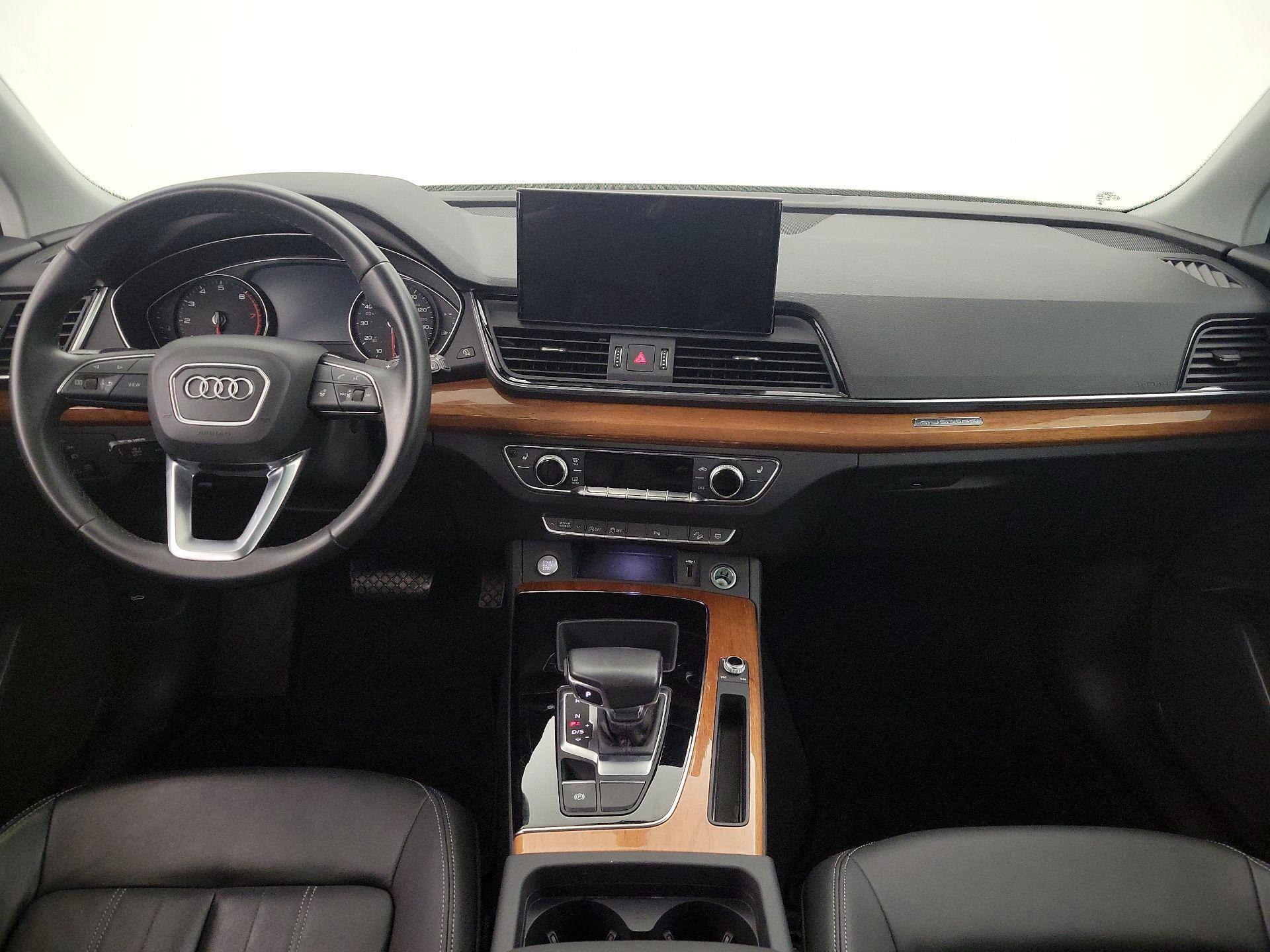 Thumbnail: 2023 Audi Q5 - 9