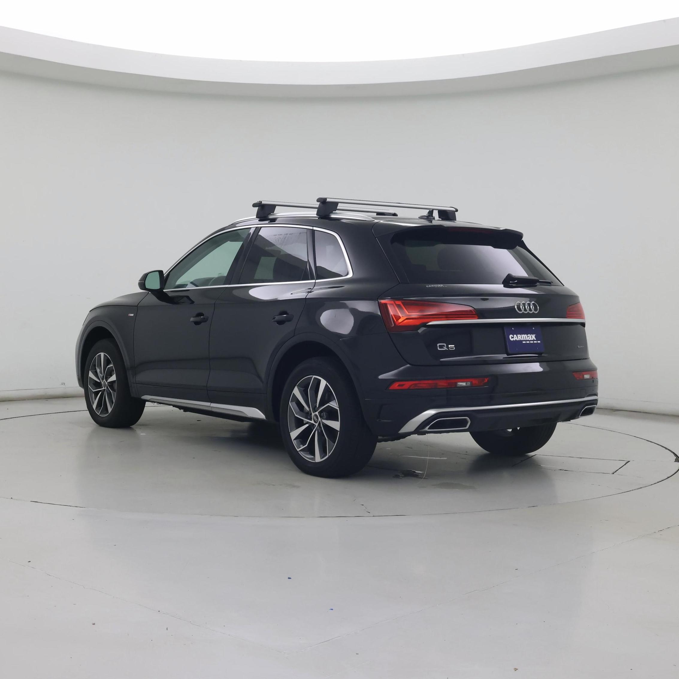 Thumbnail: 2023 Audi Q5 - 2