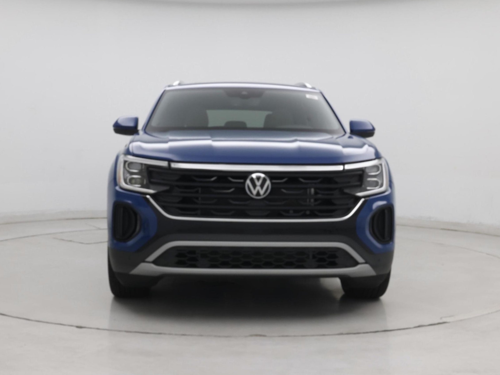 2025 Volkswagen Atlas Cross Sport SE w/Tech - Photo 6