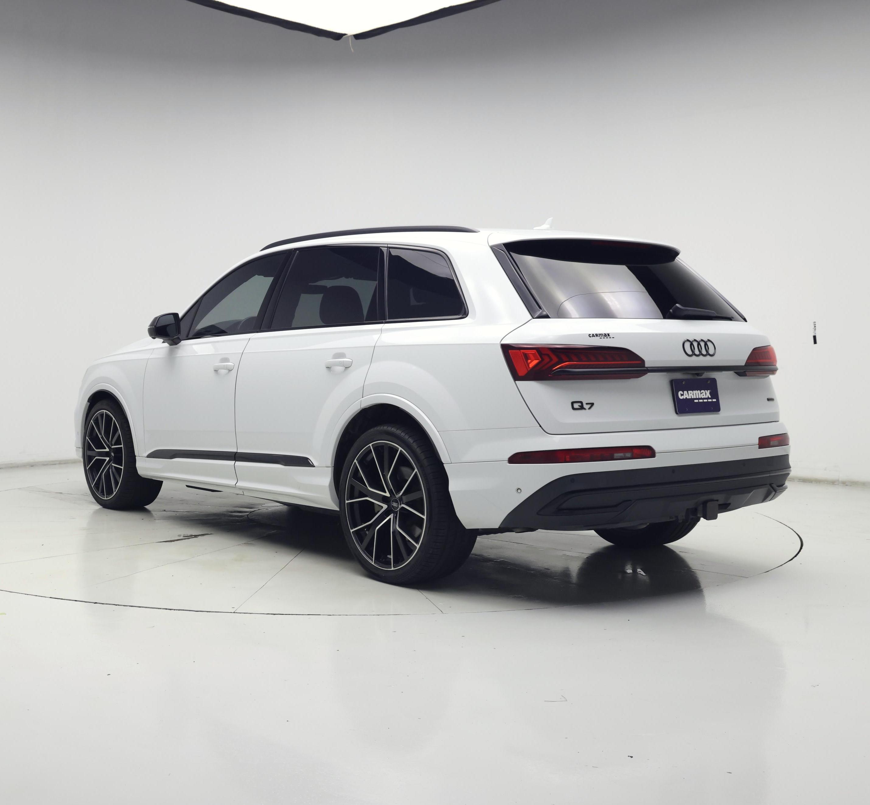 Thumbnail: 2020 Audi Q7 - 2