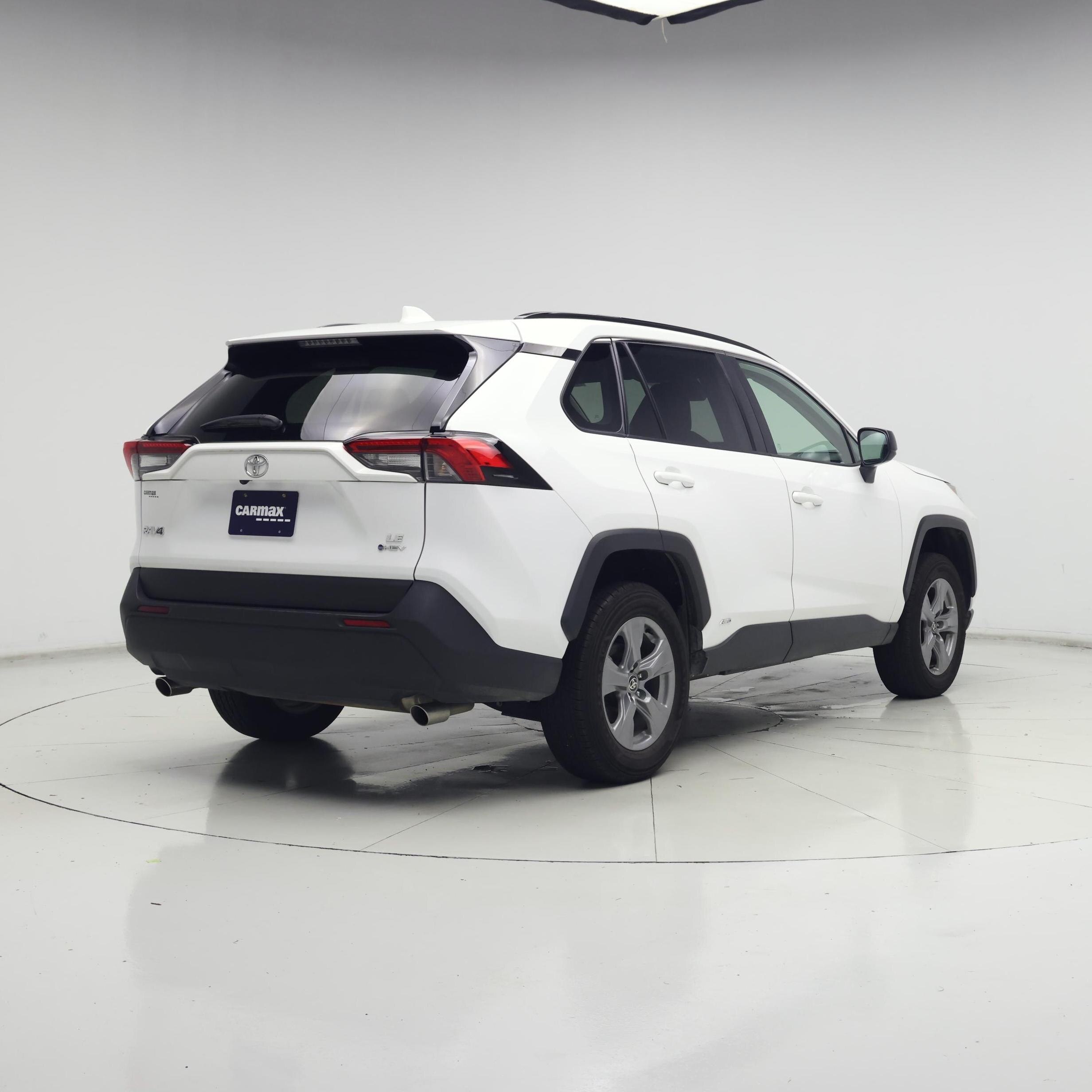 Thumbnail: 2025 Toyota RAV4 - 8