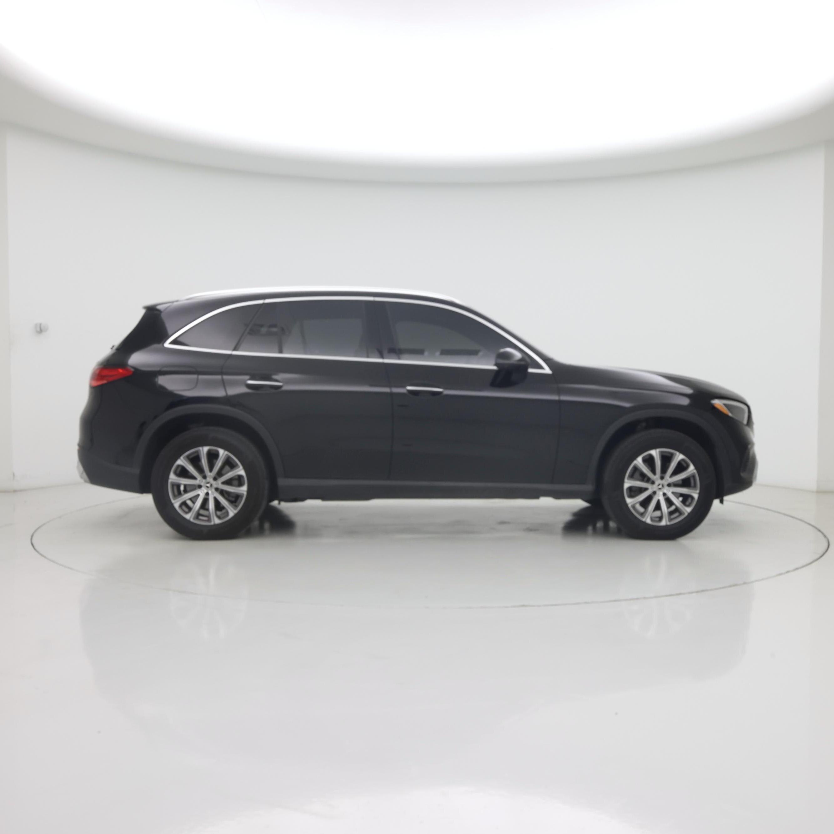 Thumbnail: 2023 Mercedes-Benz GLC - 7