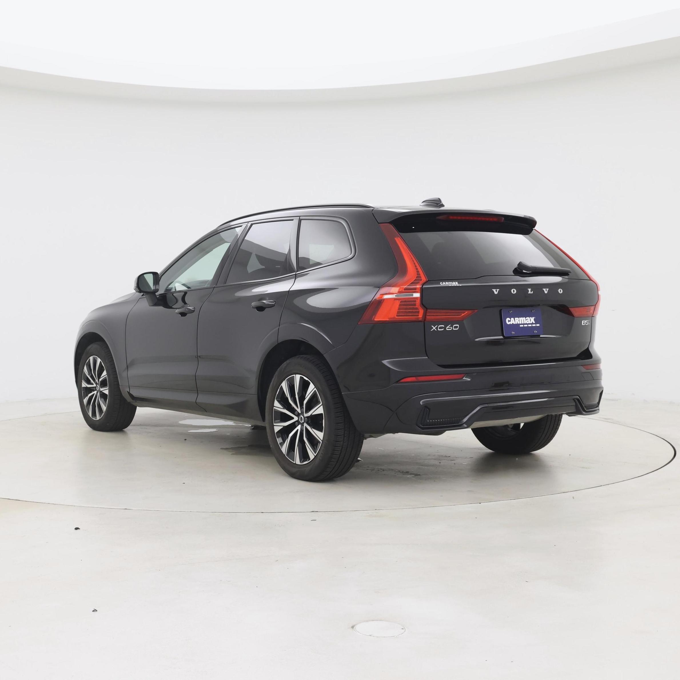Thumbnail: 2025 Volvo XC60 - 2