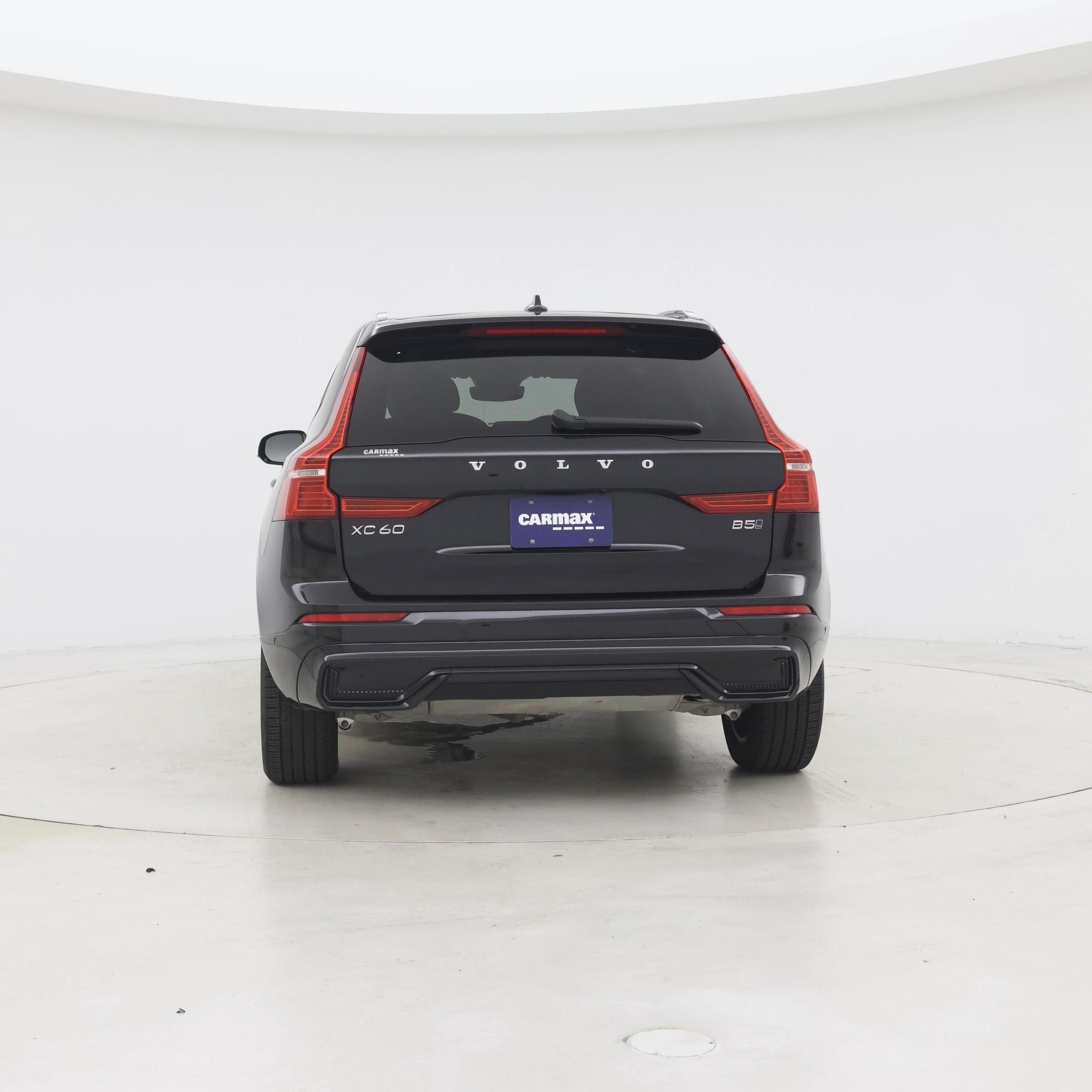Thumbnail: 2025 Volvo XC60 - 6