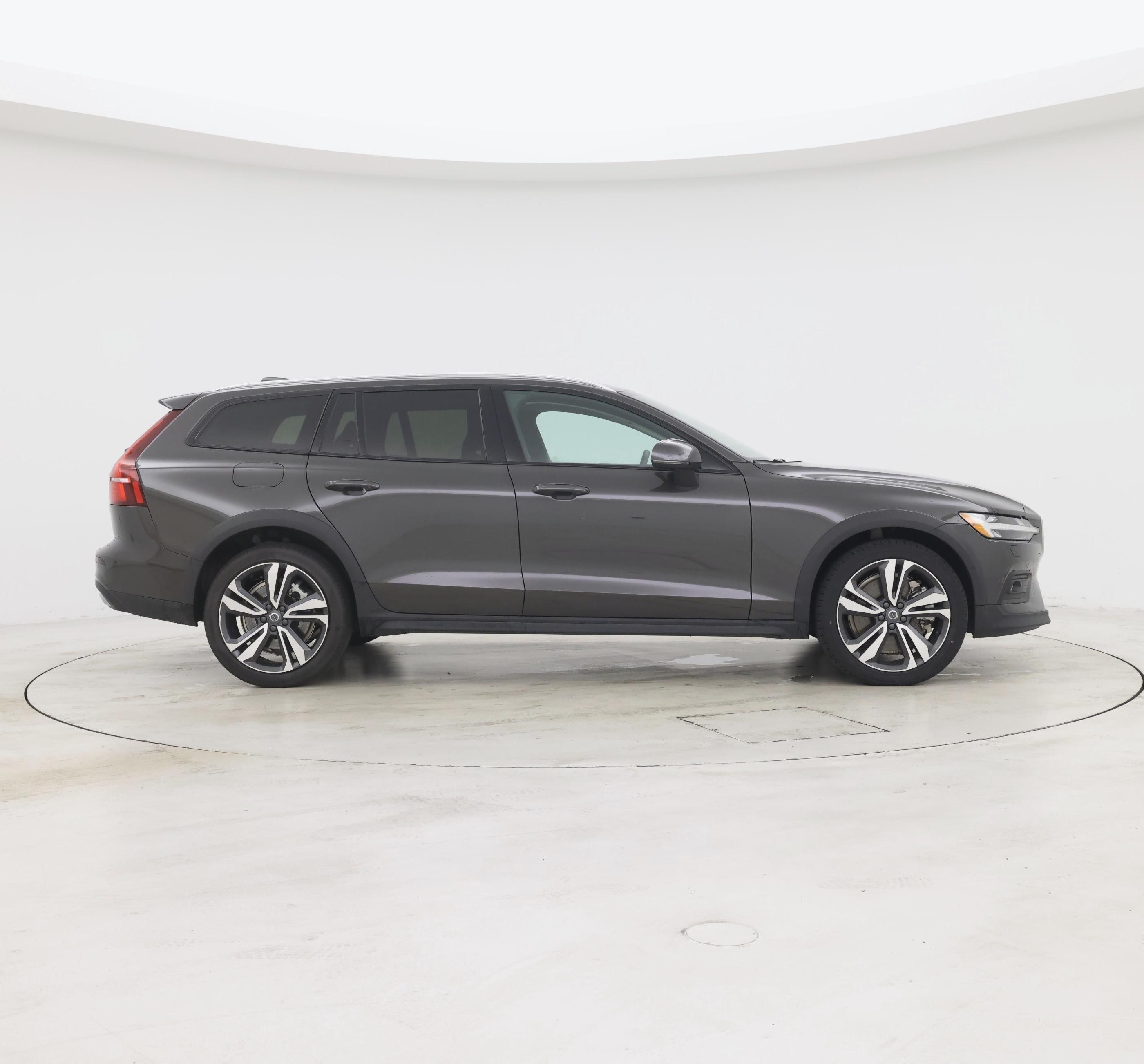 Thumbnail: 2025 Volvo S60 - 7