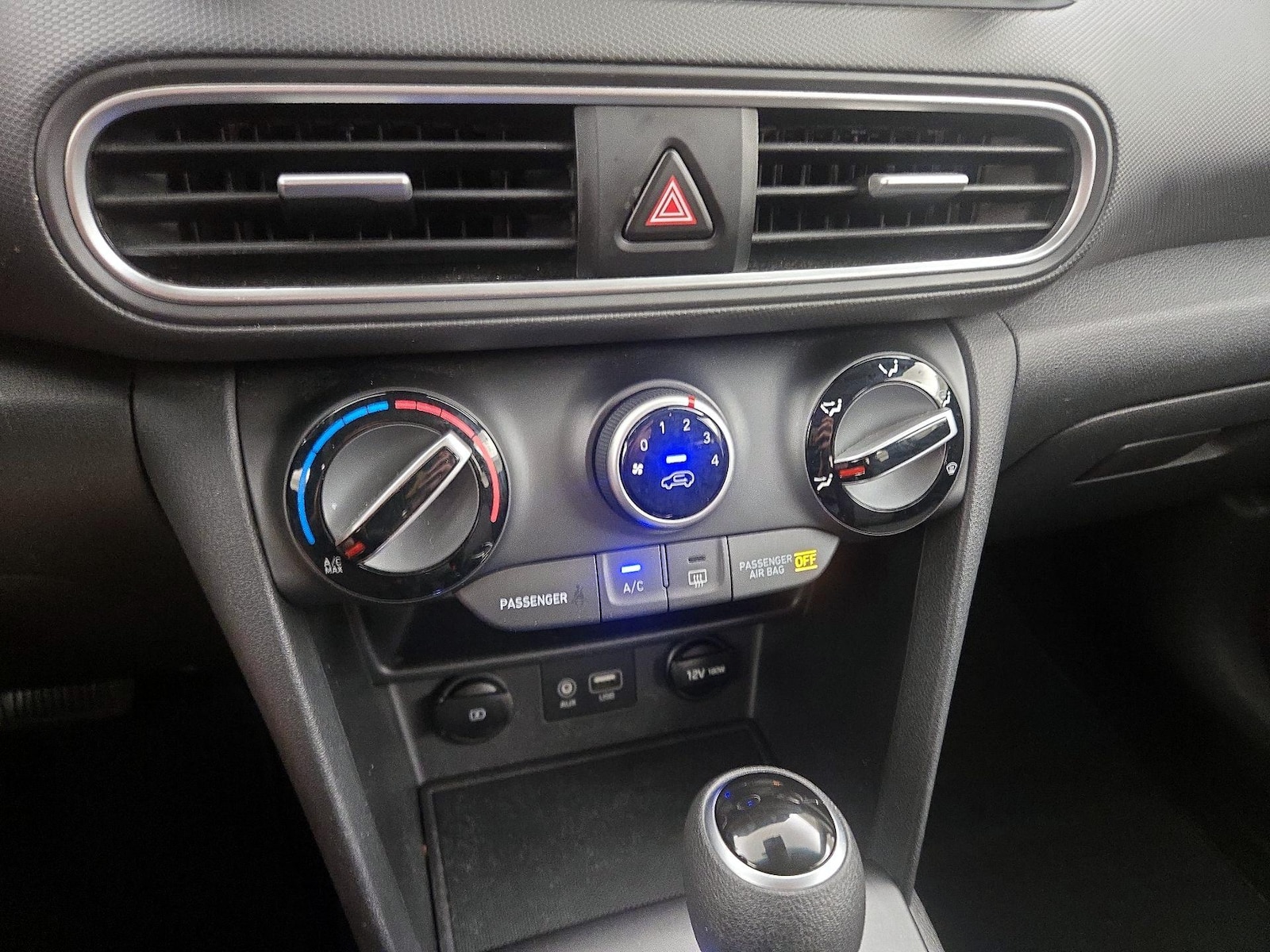 2019 Hyundai Kona SE - Photo 17
