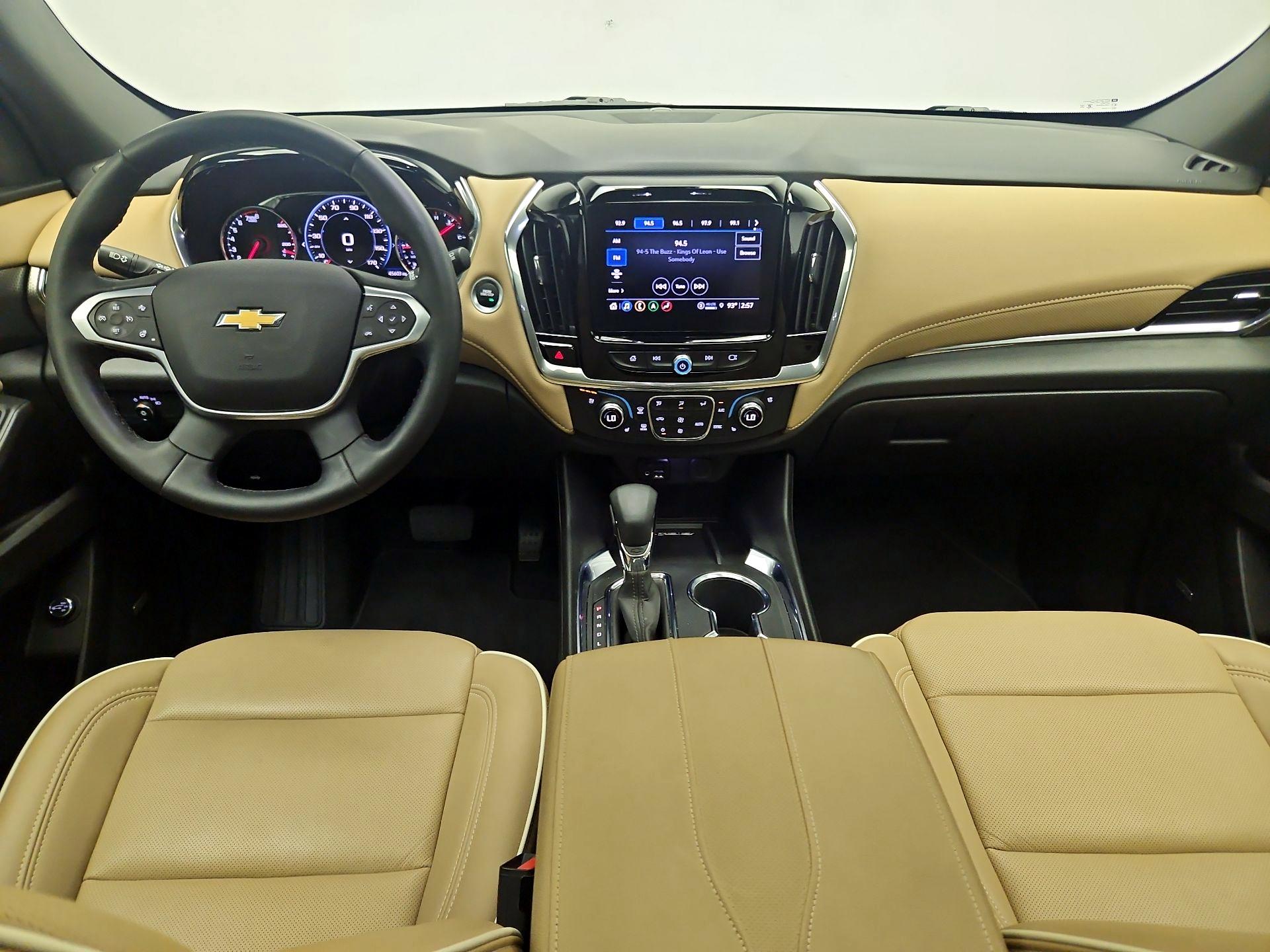 Thumbnail: 2023 Chevrolet Traverse - 9