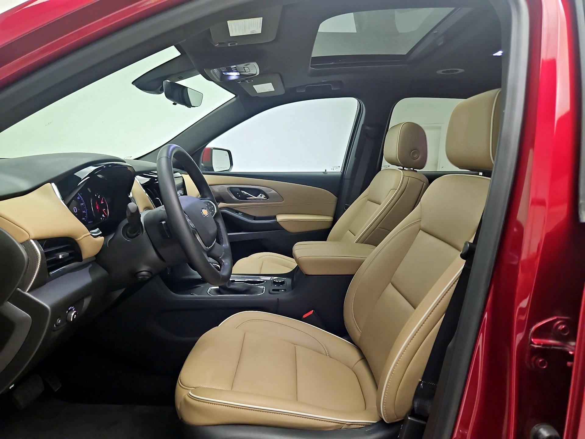 Thumbnail: 2023 Chevrolet Traverse - 11