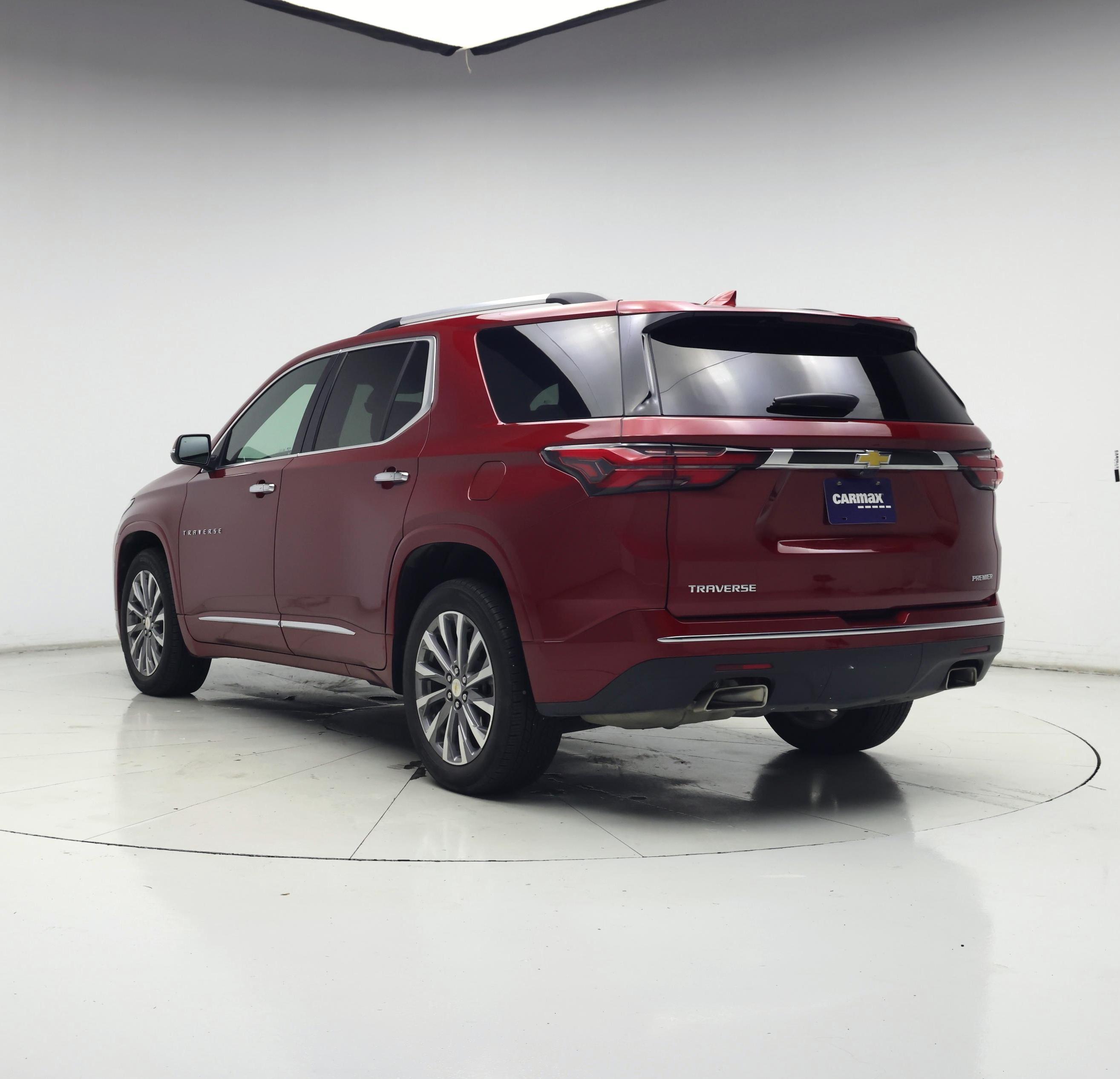 Thumbnail: 2023 Chevrolet Traverse - 2