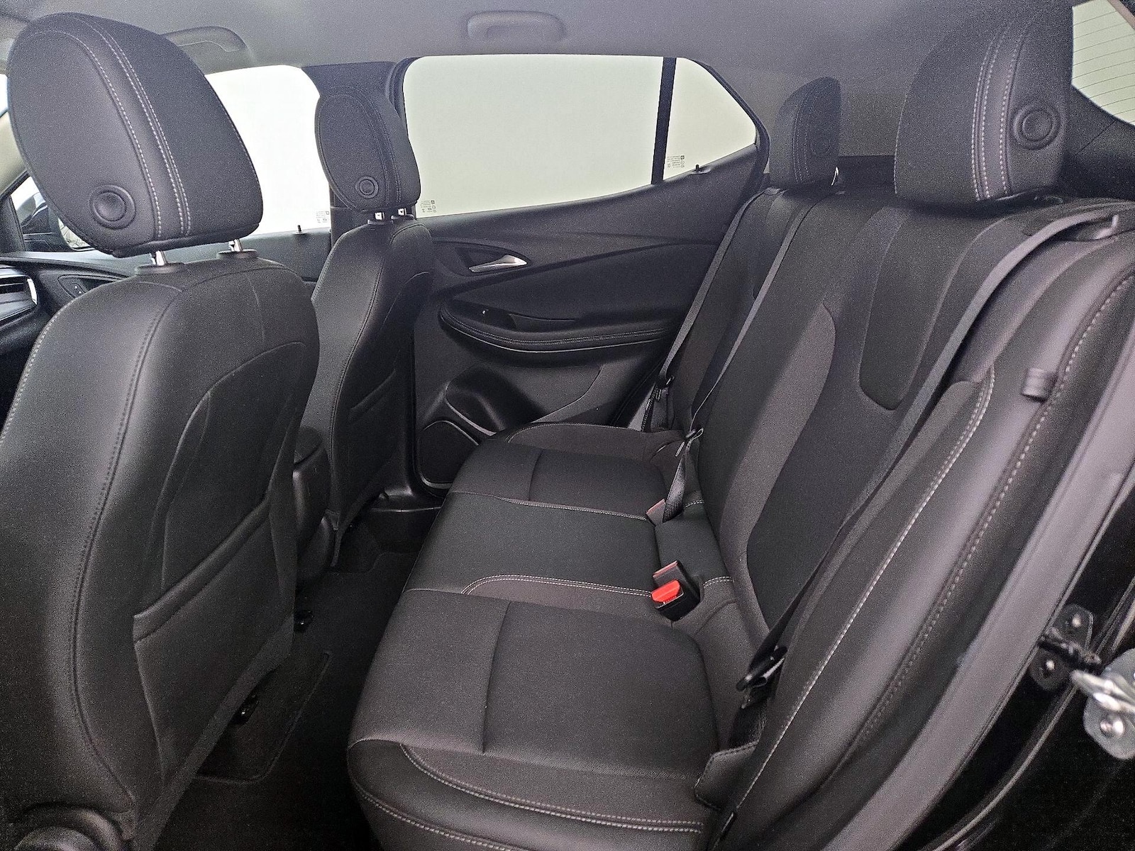 2025 Buick Encore GX Preferred - Photo 20