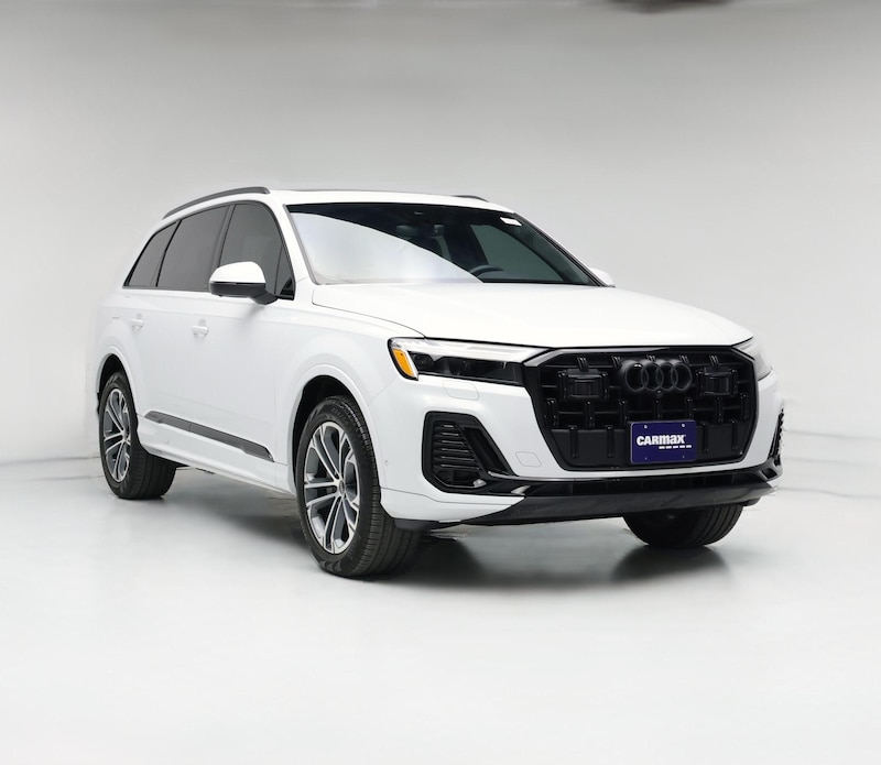2025 Audi Q7 Premium Plus