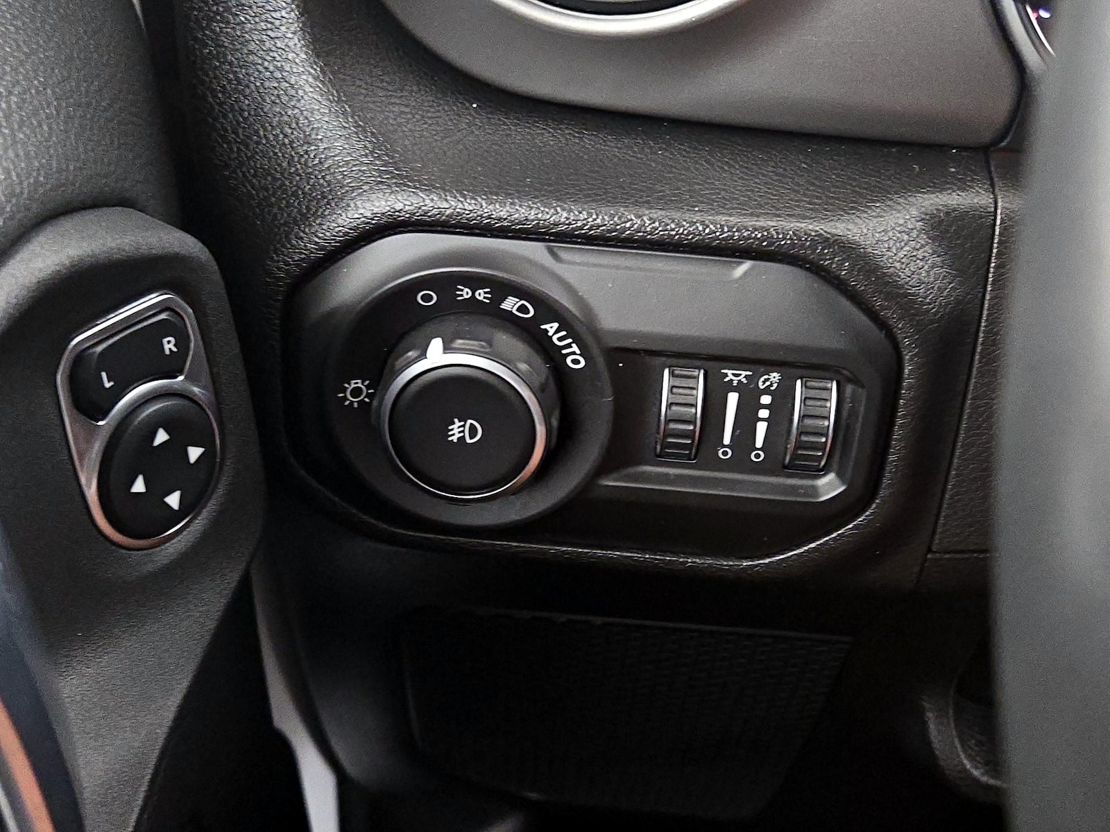 2022 Jeep Wrangler Unlimited Rubicon - Photo 14