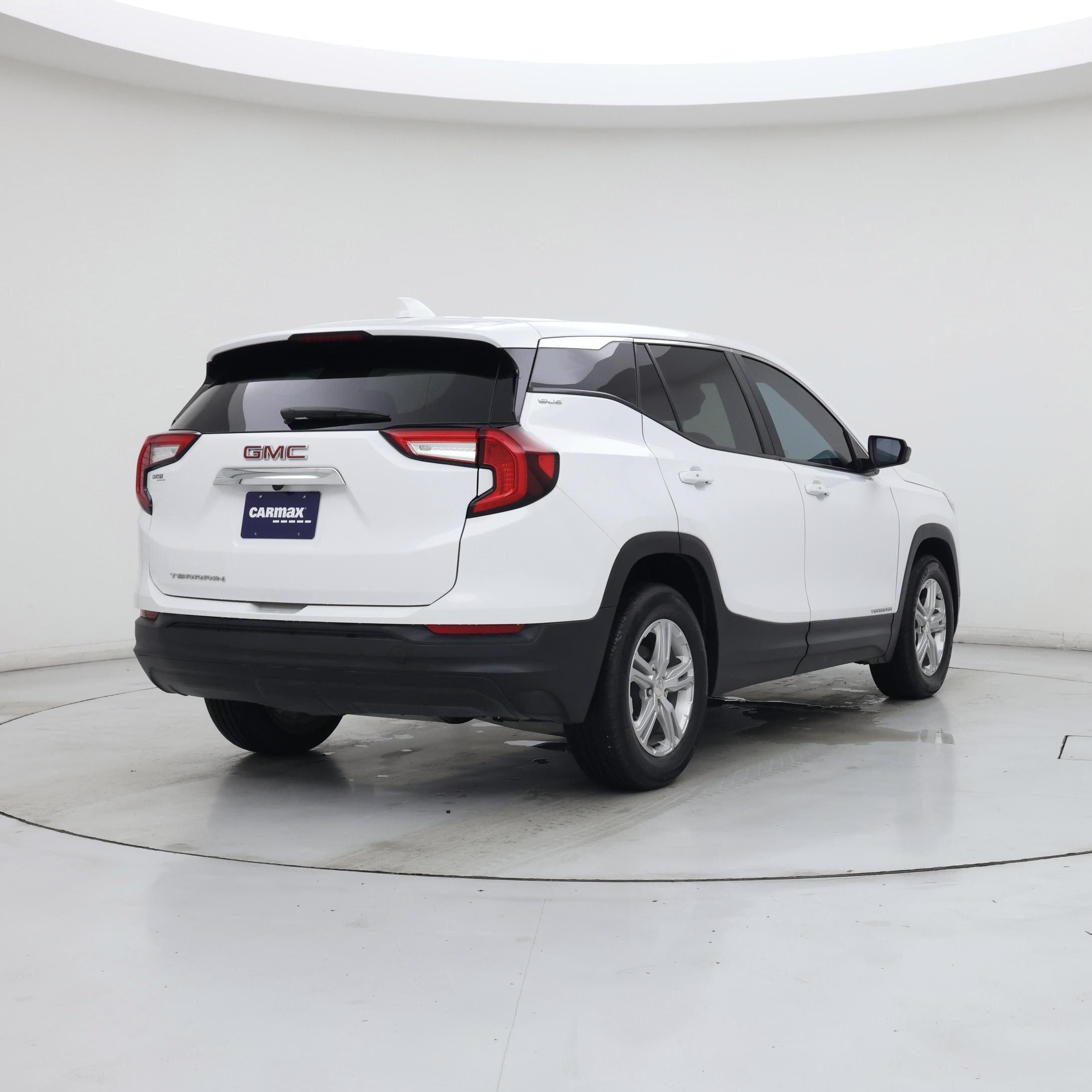 Thumbnail: 2024 GMC Terrain - 8
