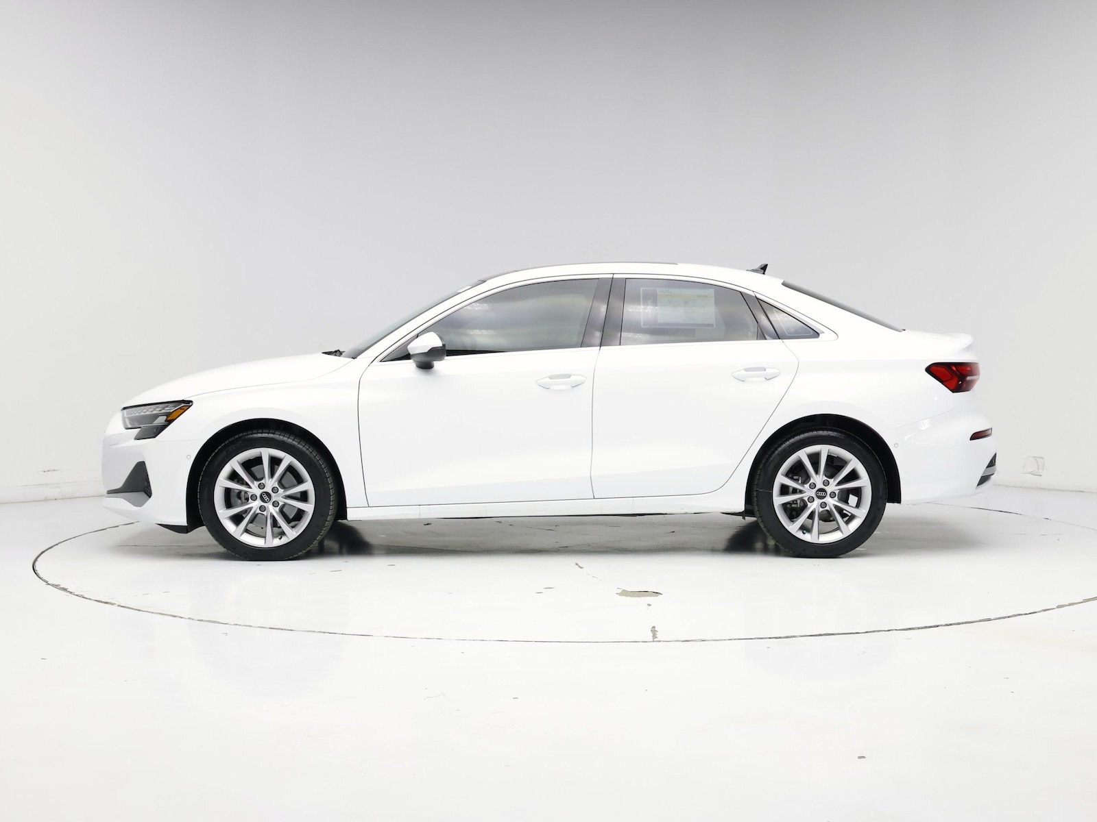 2026 Audi A3 Premium - Photo 4