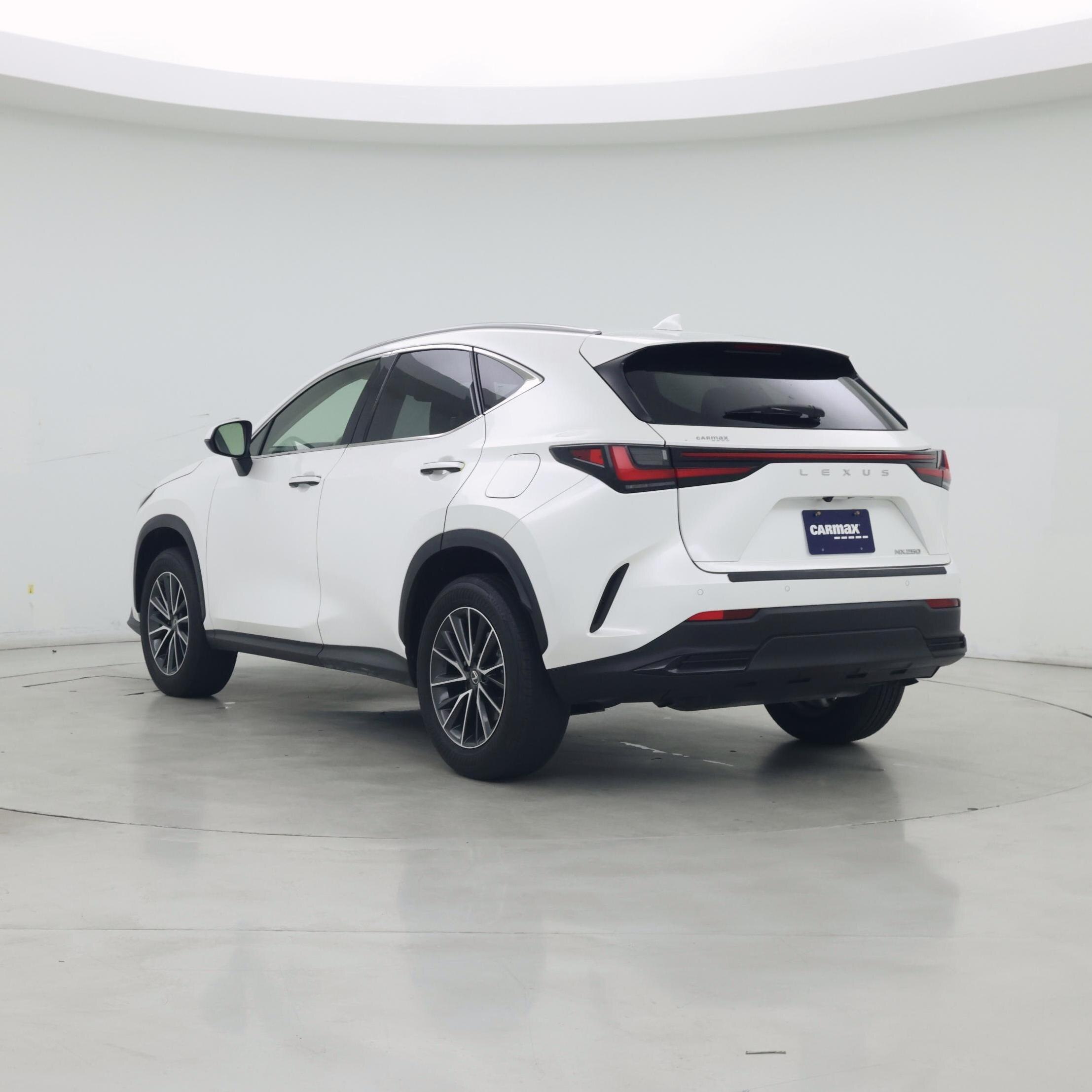 Thumbnail: 2024 Lexus NX - 2