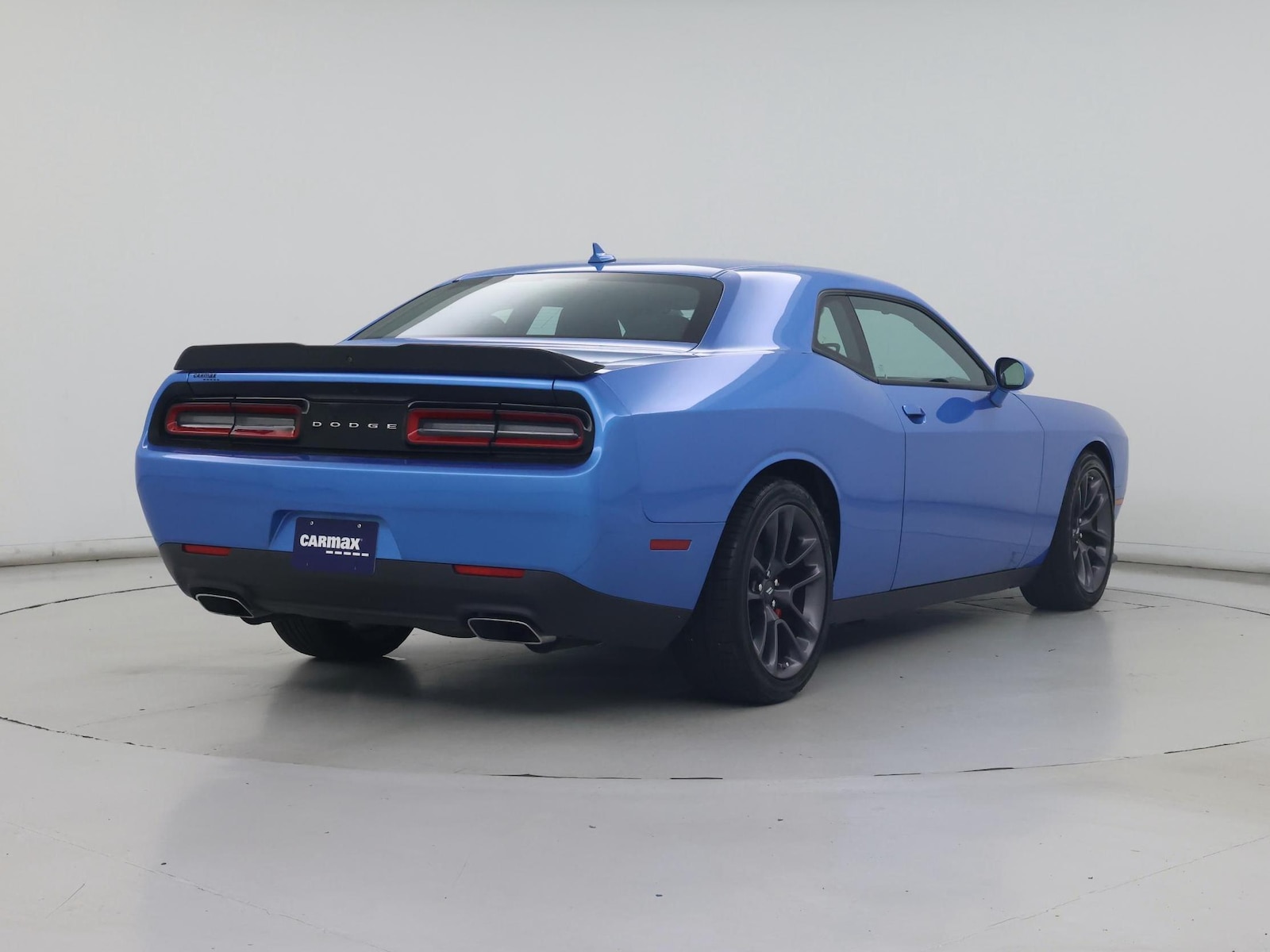2023 Dodge Challenger R/T - Photo 9