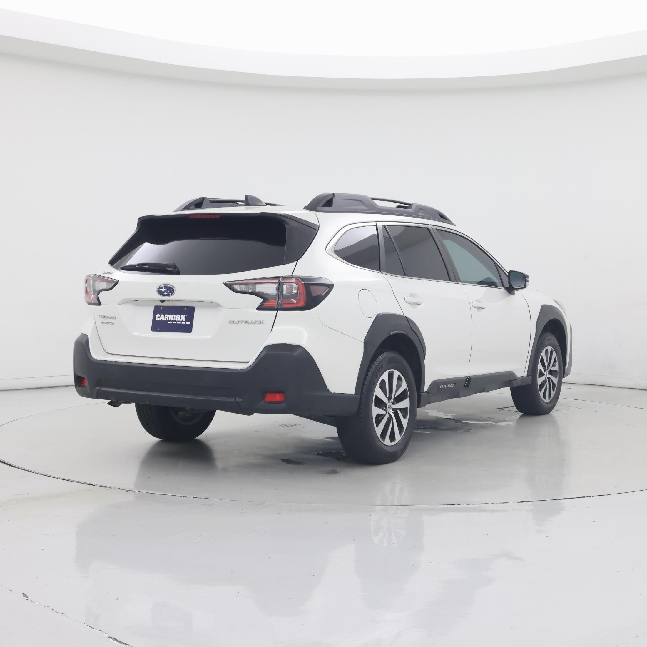 Thumbnail: 2023 Subaru Outback - 8