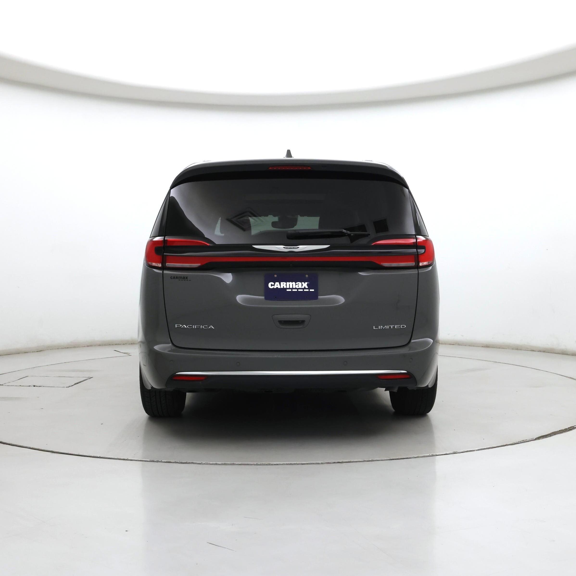 Thumbnail: 2022 Chrysler Pacifica - 6