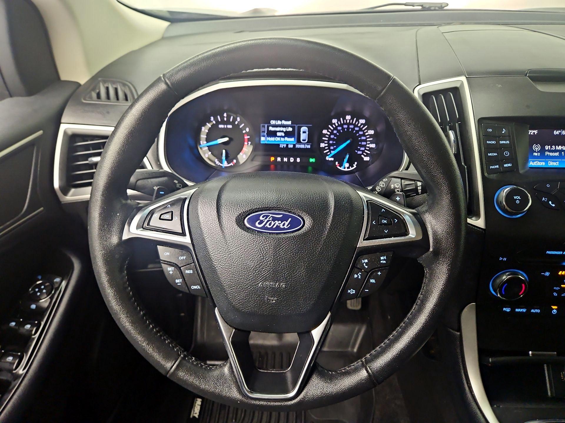 Thumbnail: 2018 Ford Edge - 10