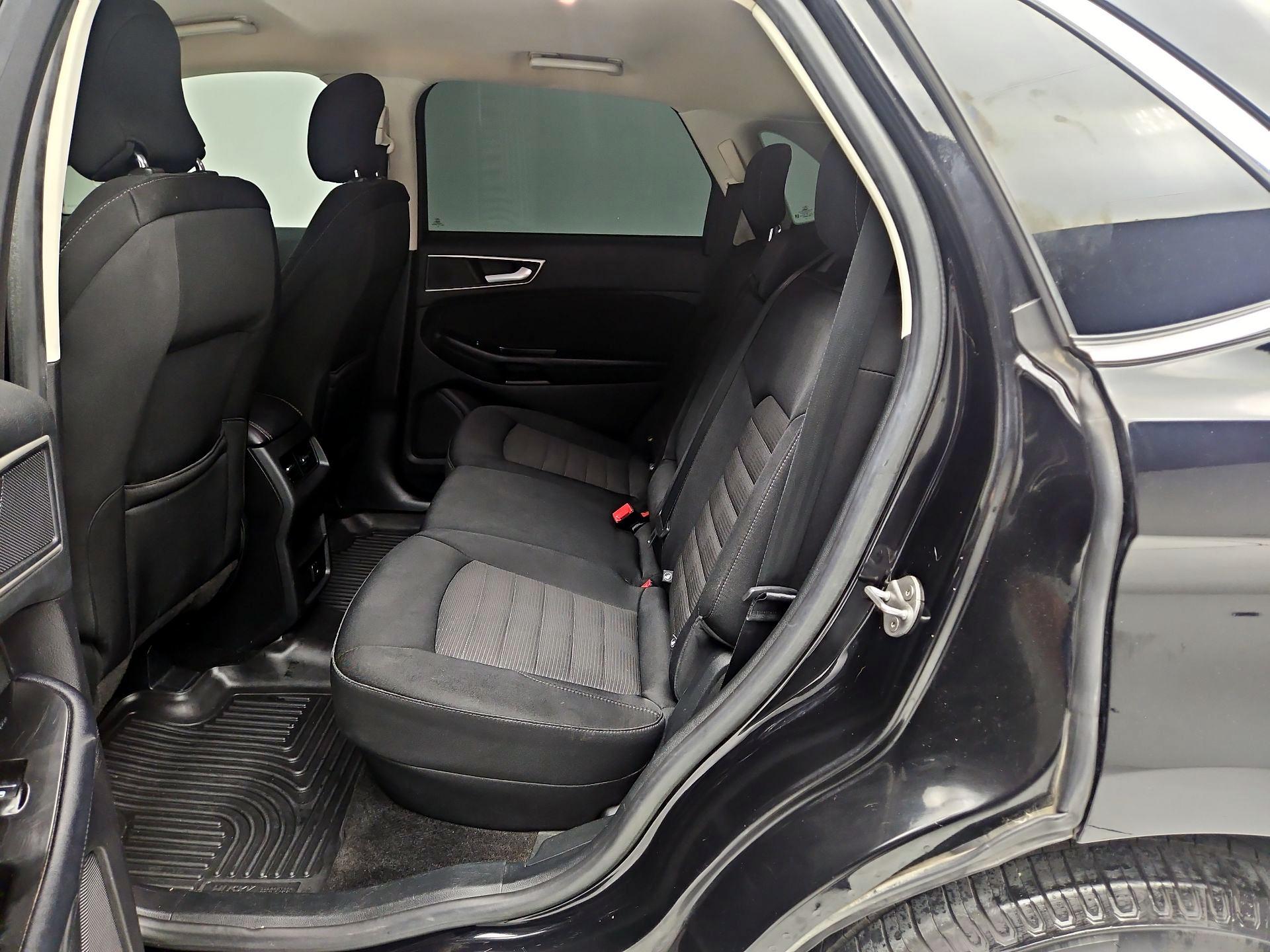 Thumbnail: 2018 Ford Edge - 19