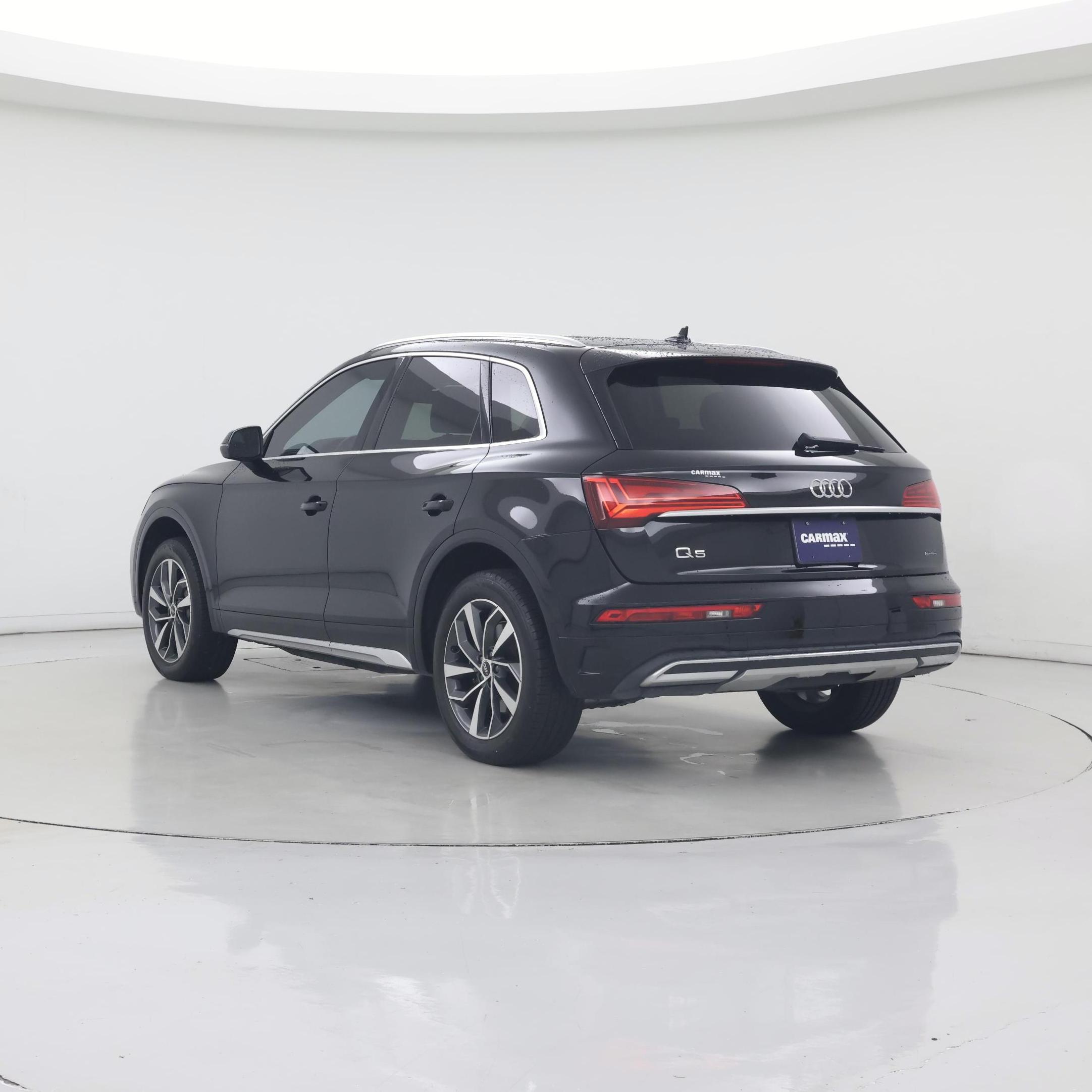 Thumbnail: 2021 Audi Q5 - 2
