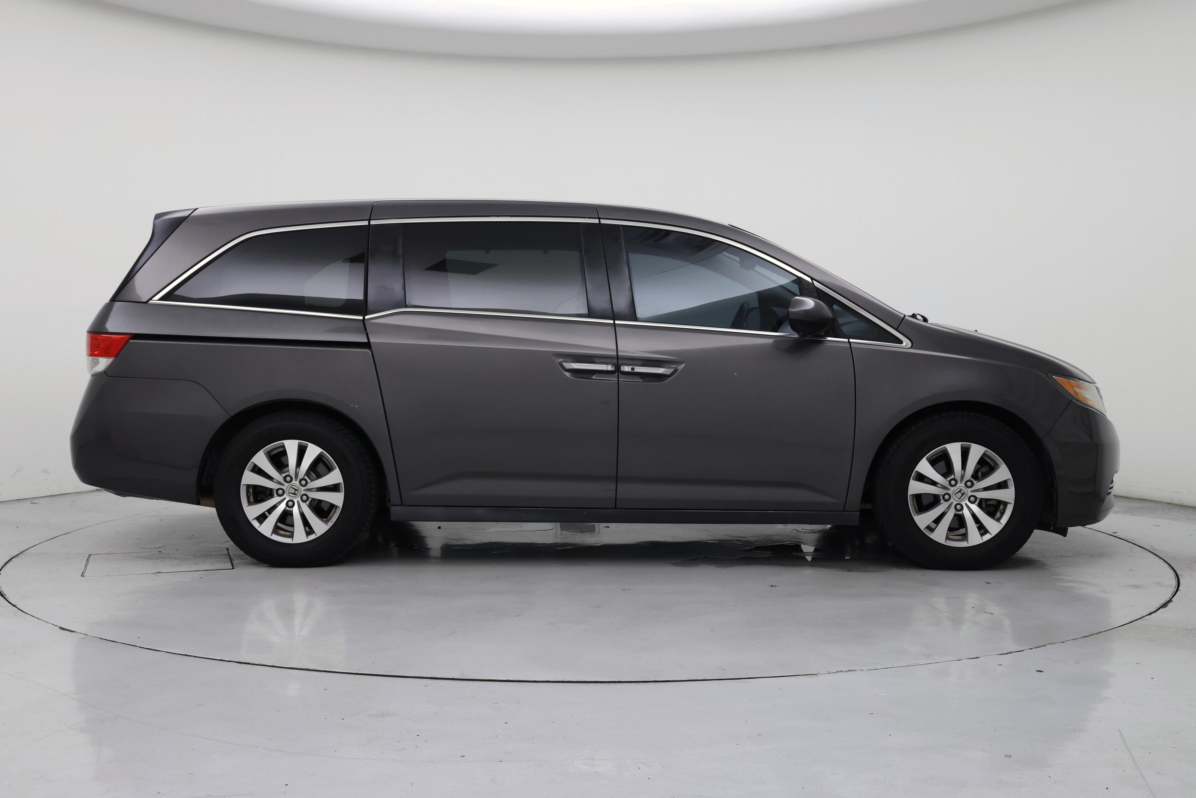 Thumbnail: 2015 Honda Odyssey - 7