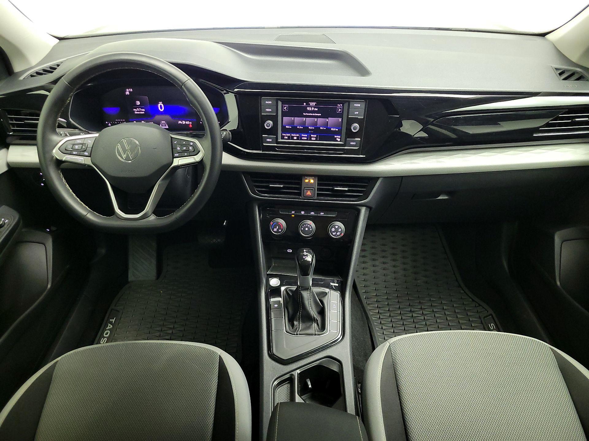 Thumbnail: 2024 Volkswagen Taos - 9