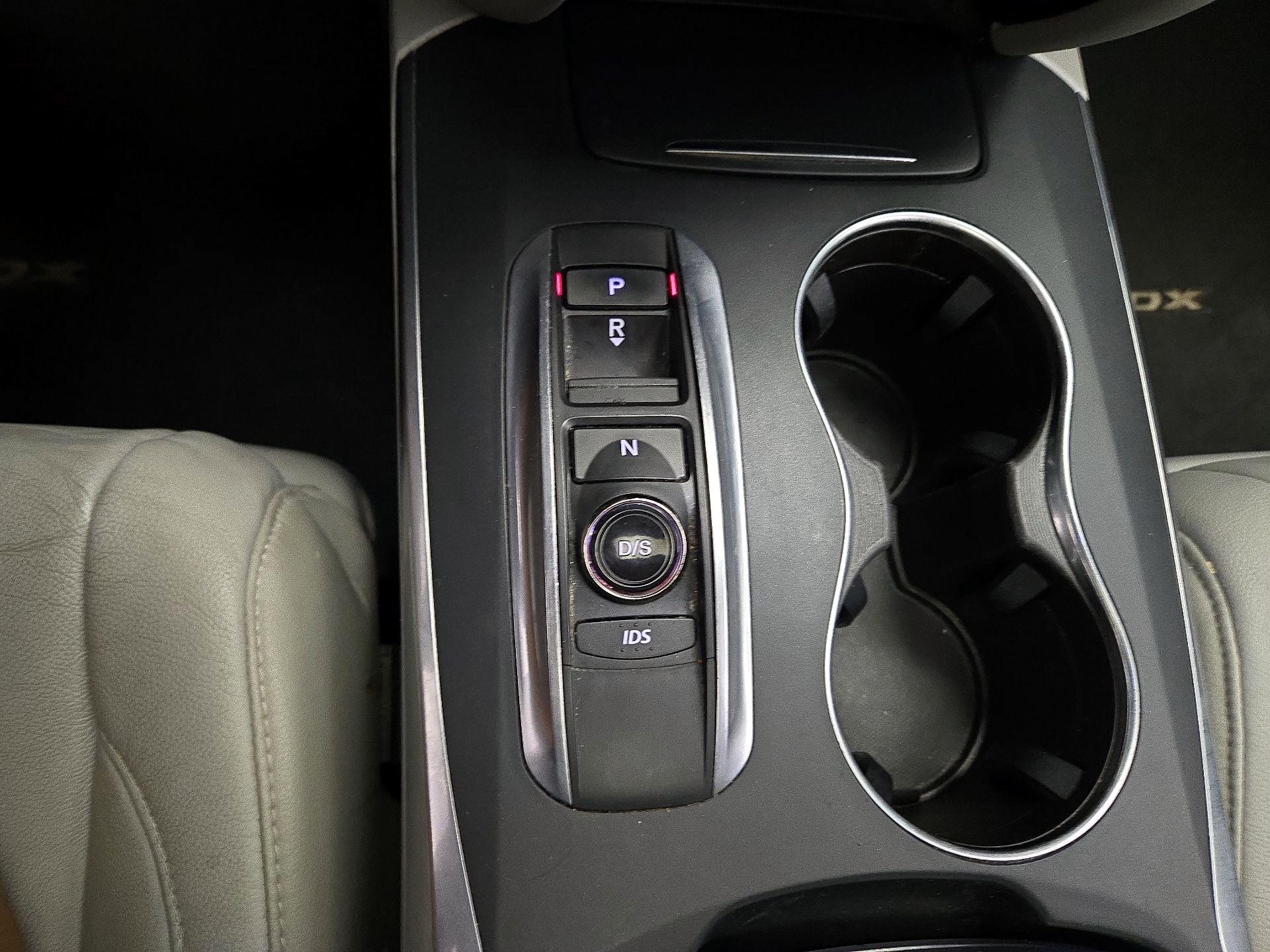 Thumbnail: 2016 Acura MDX - 18