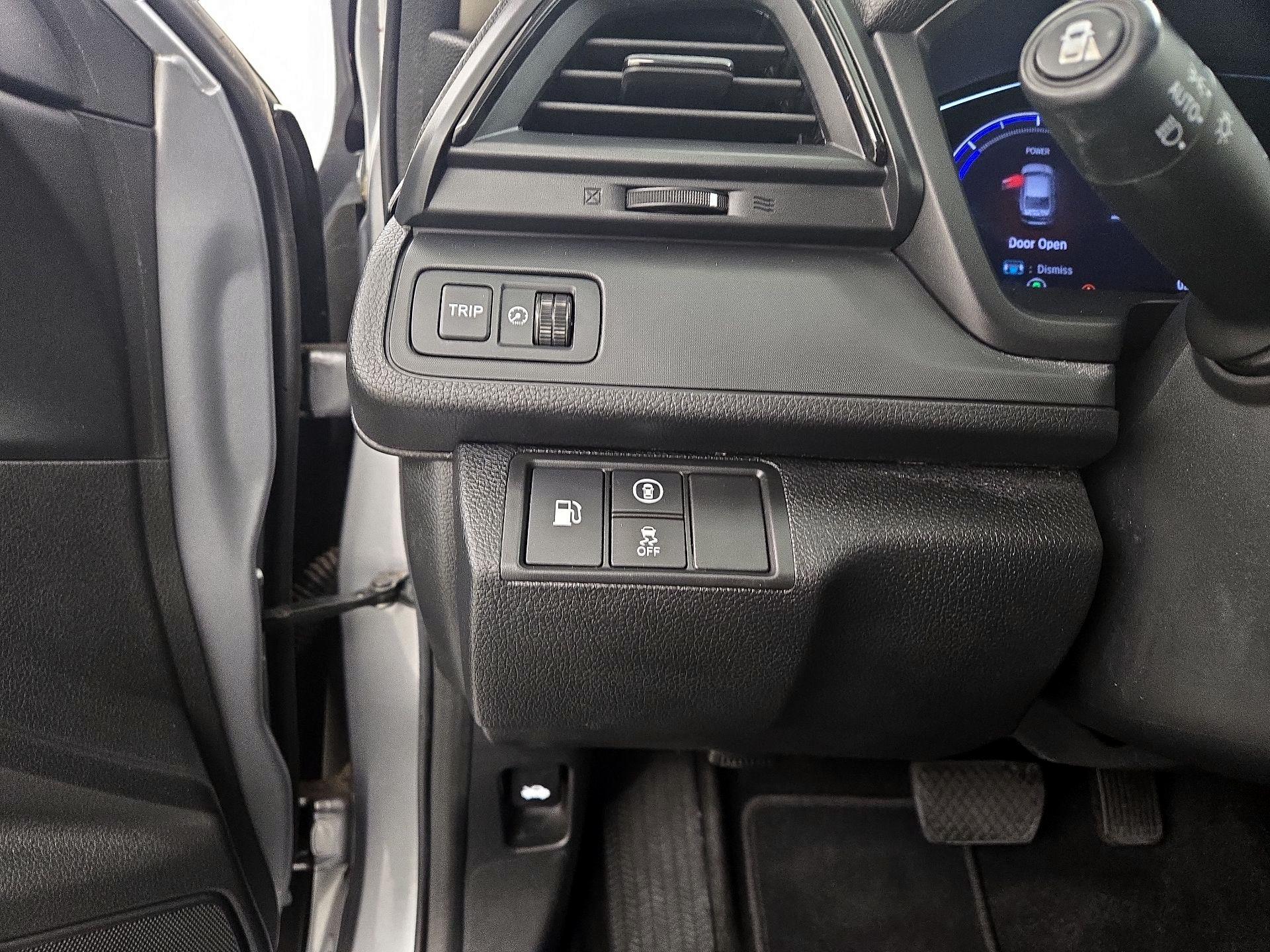 Thumbnail: 2020 Honda Insight - 13