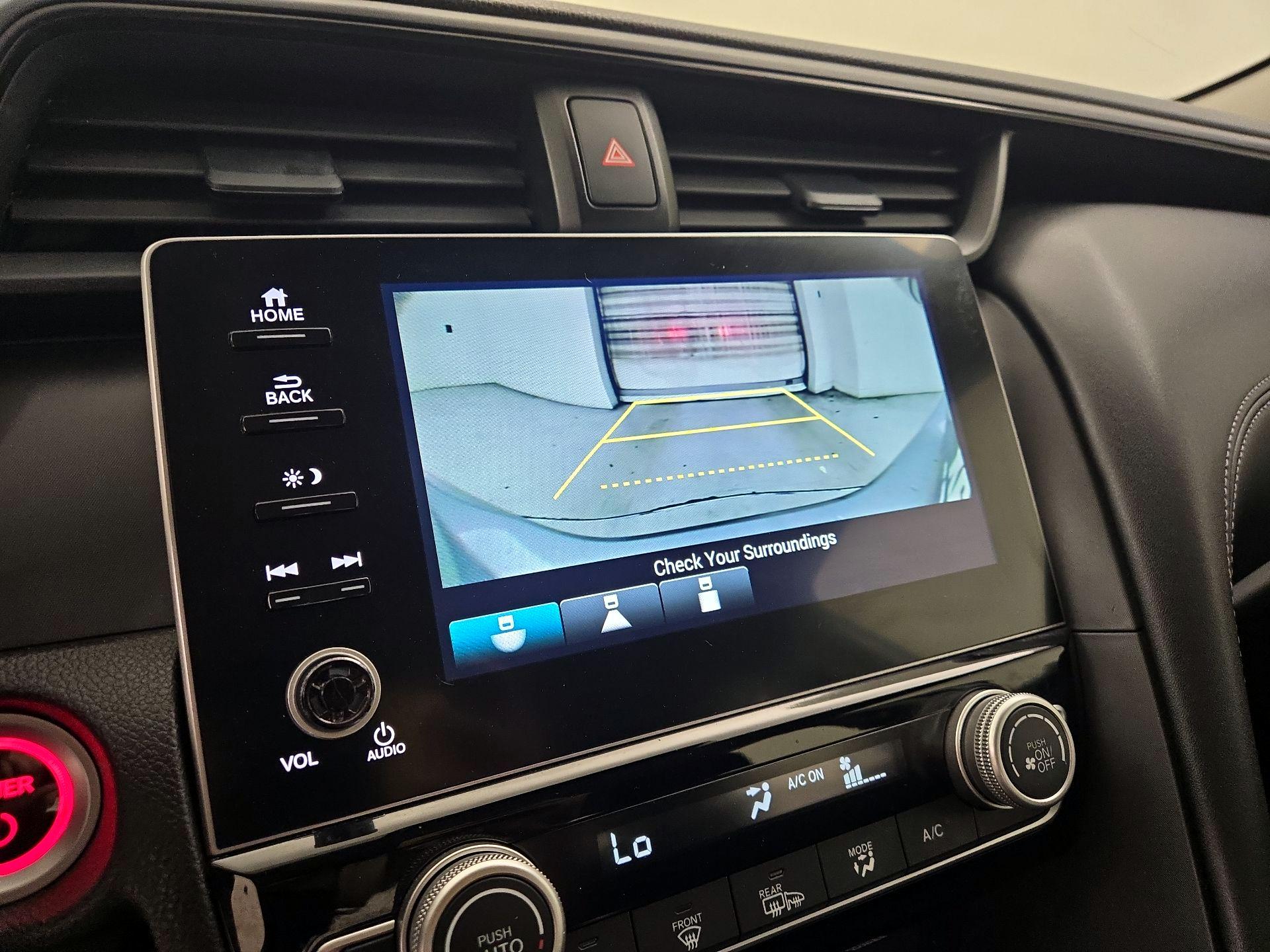 Thumbnail: 2020 Honda Insight - 14