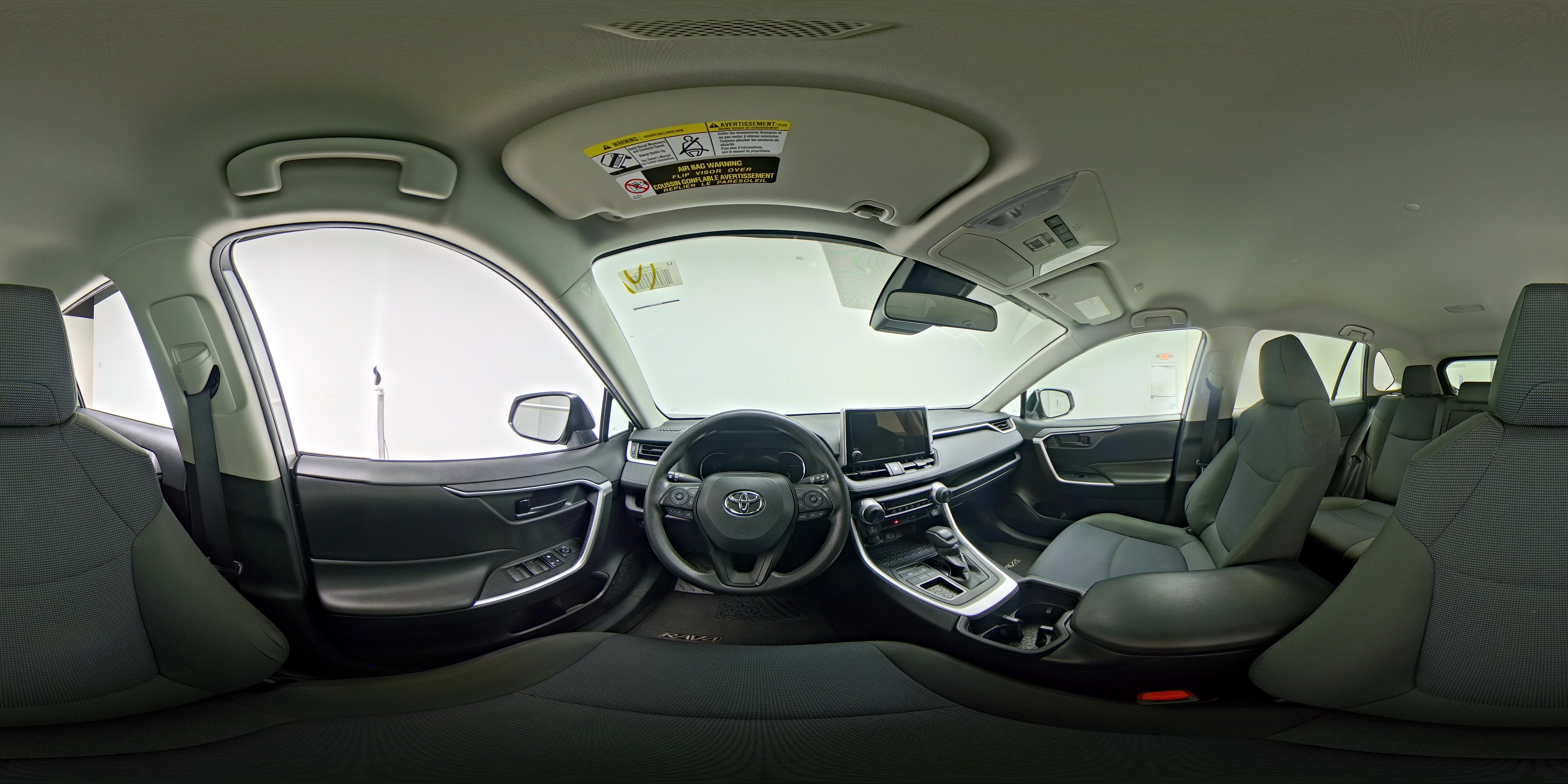 2024 Toyota RAV4 LE - Photo 26